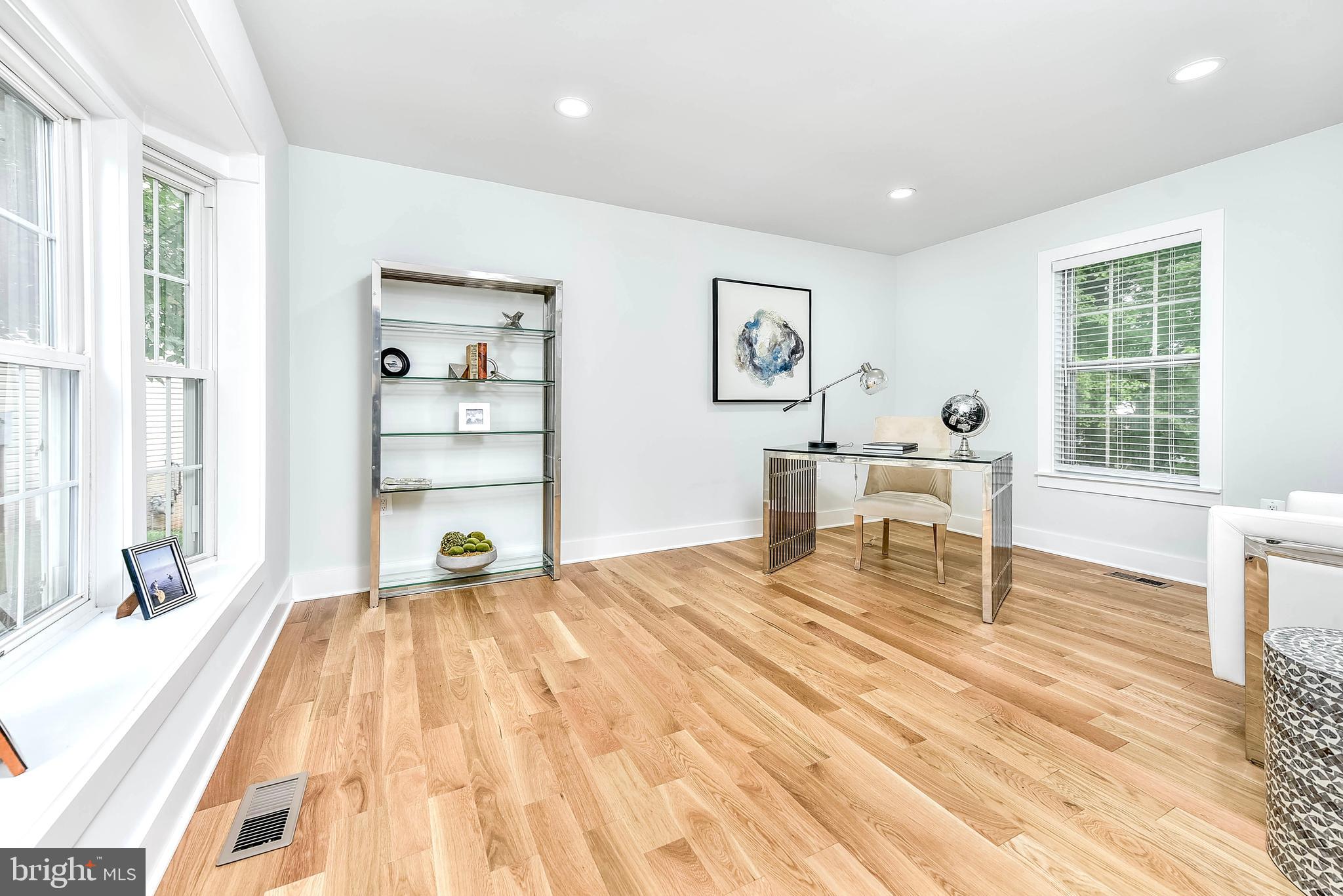 CARDINAL GLEN - Residential