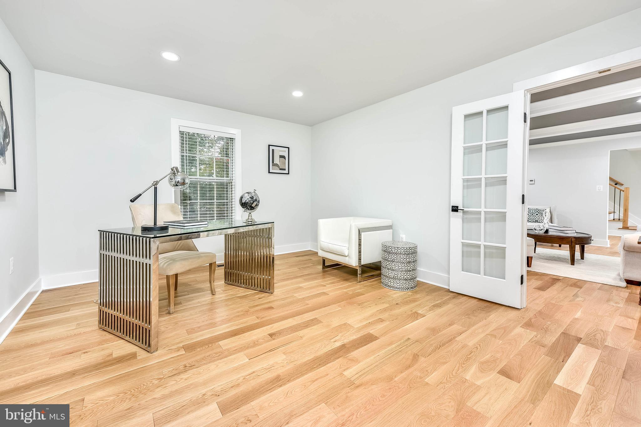 CARDINAL GLEN - Residential