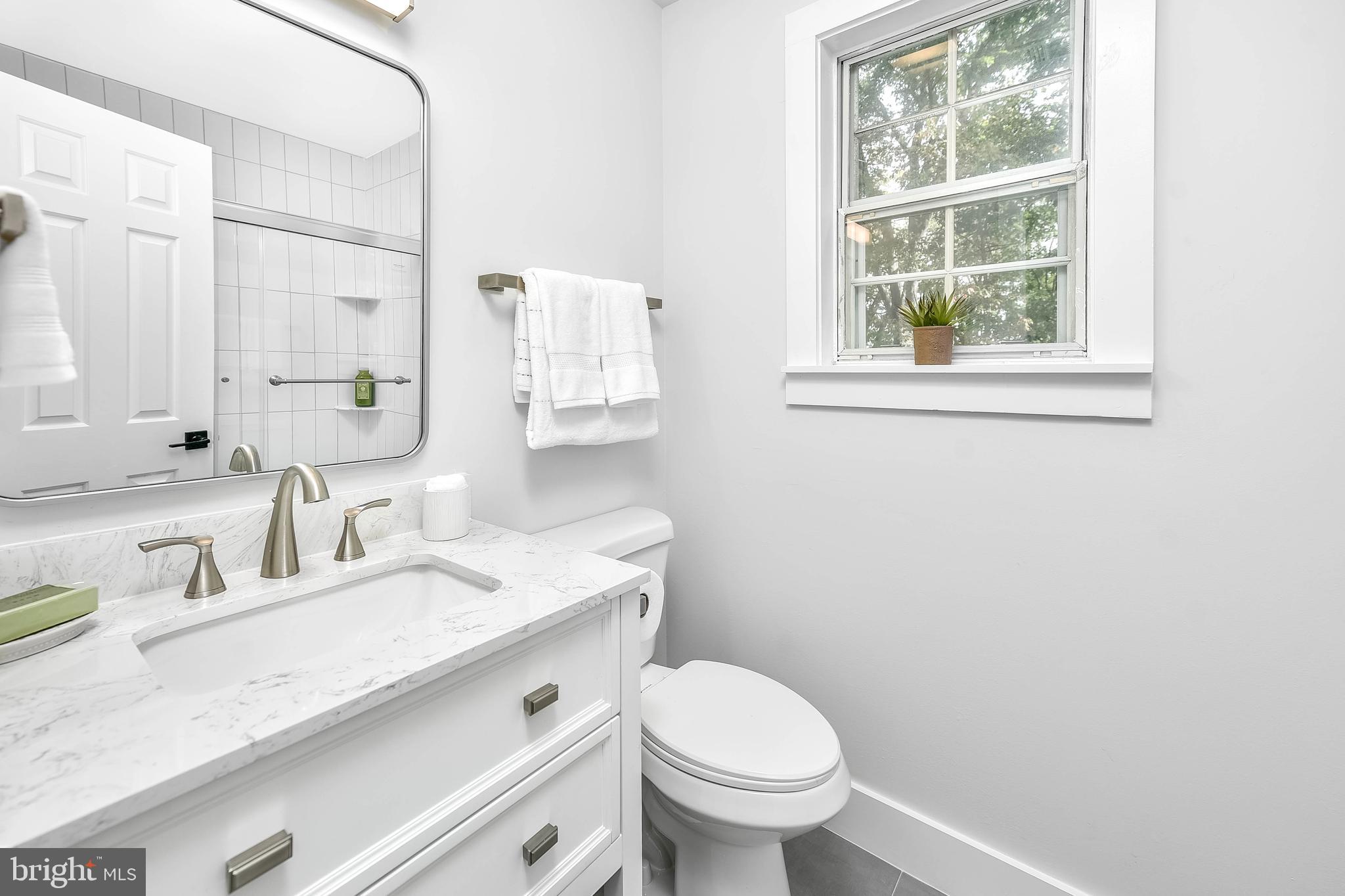 CARDINAL GLEN - Residential