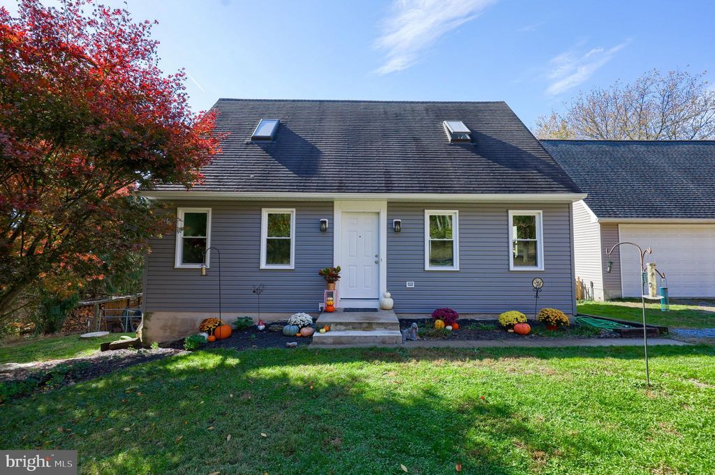 Photo of 62 Bradys Hill Road, HOLTWOOD, PA 17532 (MLS # PALA2059722)