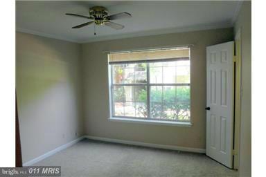 POINTE AT PARK CENTER - Residential