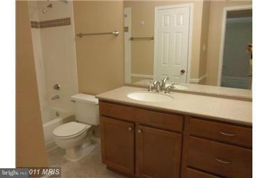 POINTE AT PARK CENTER - Residential