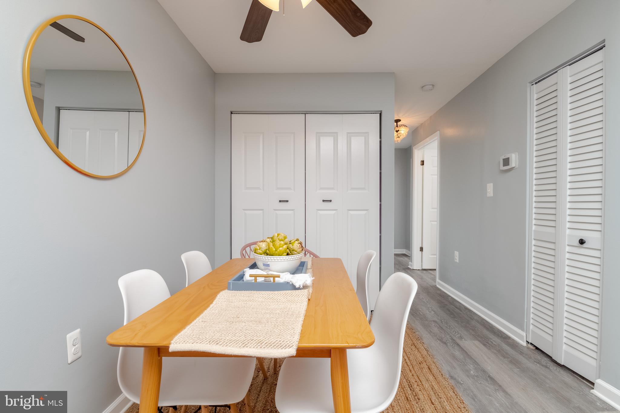 RIVERSIDE PARK - Residential