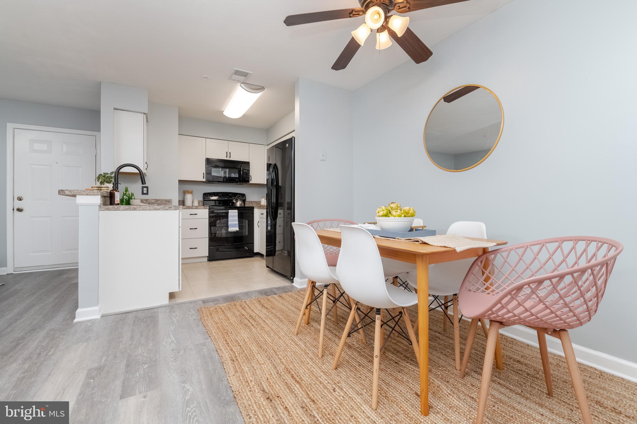 RIVERSIDE PARK - Residential