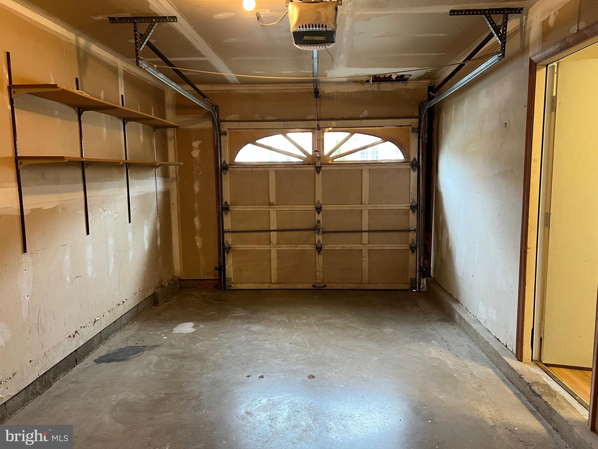 DAVENTRY - Residential Lease