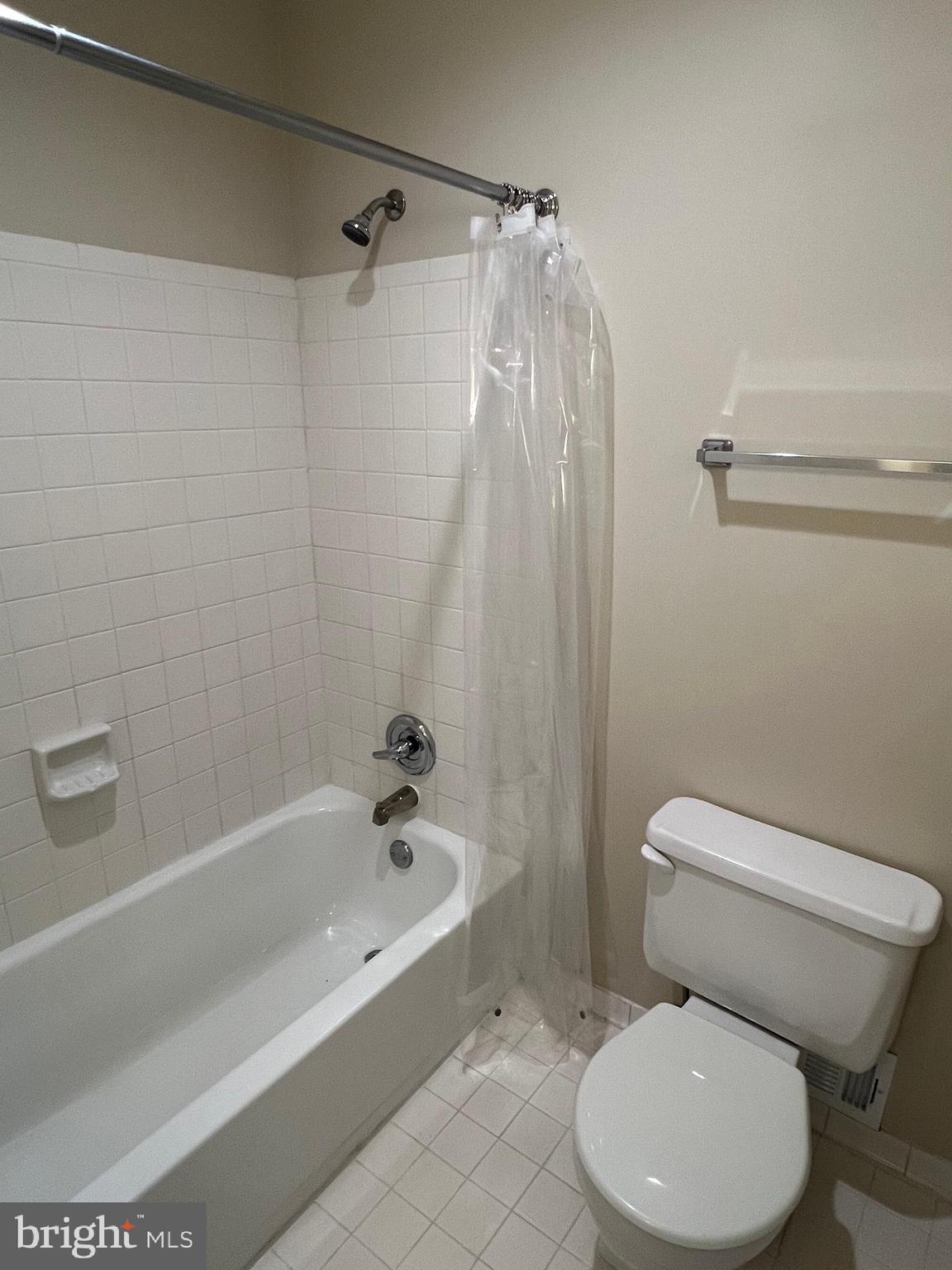 DAVENTRY - Residential Lease