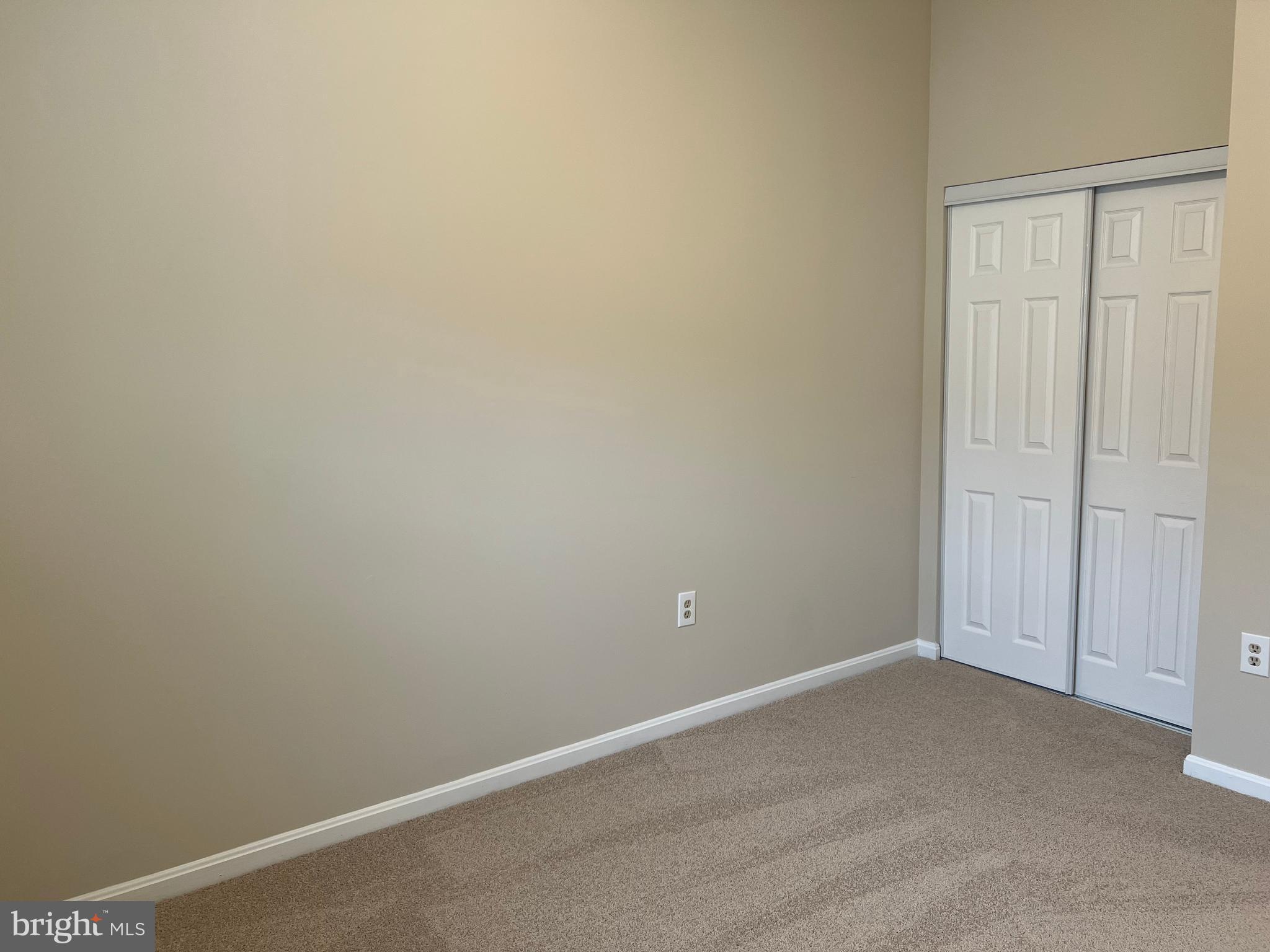 DAVENTRY - Residential Lease