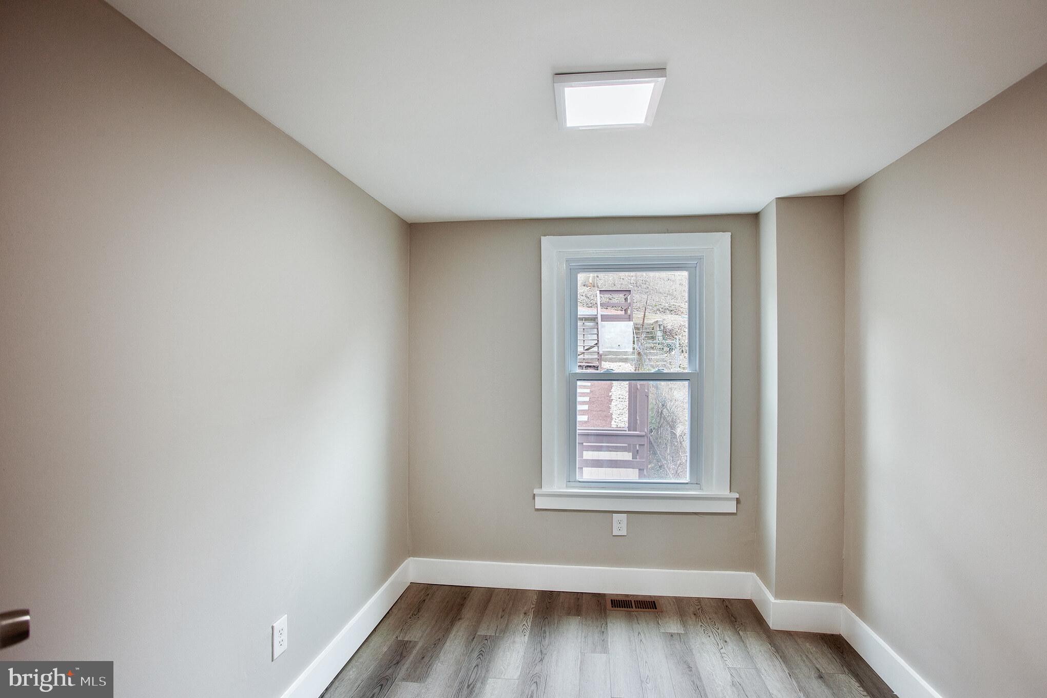 CONSHOHOCKEN - Residential Lease