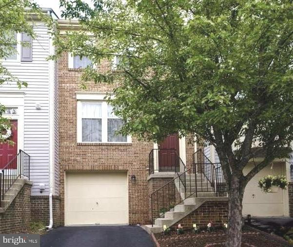 AMBERFIELD - Residential Lease