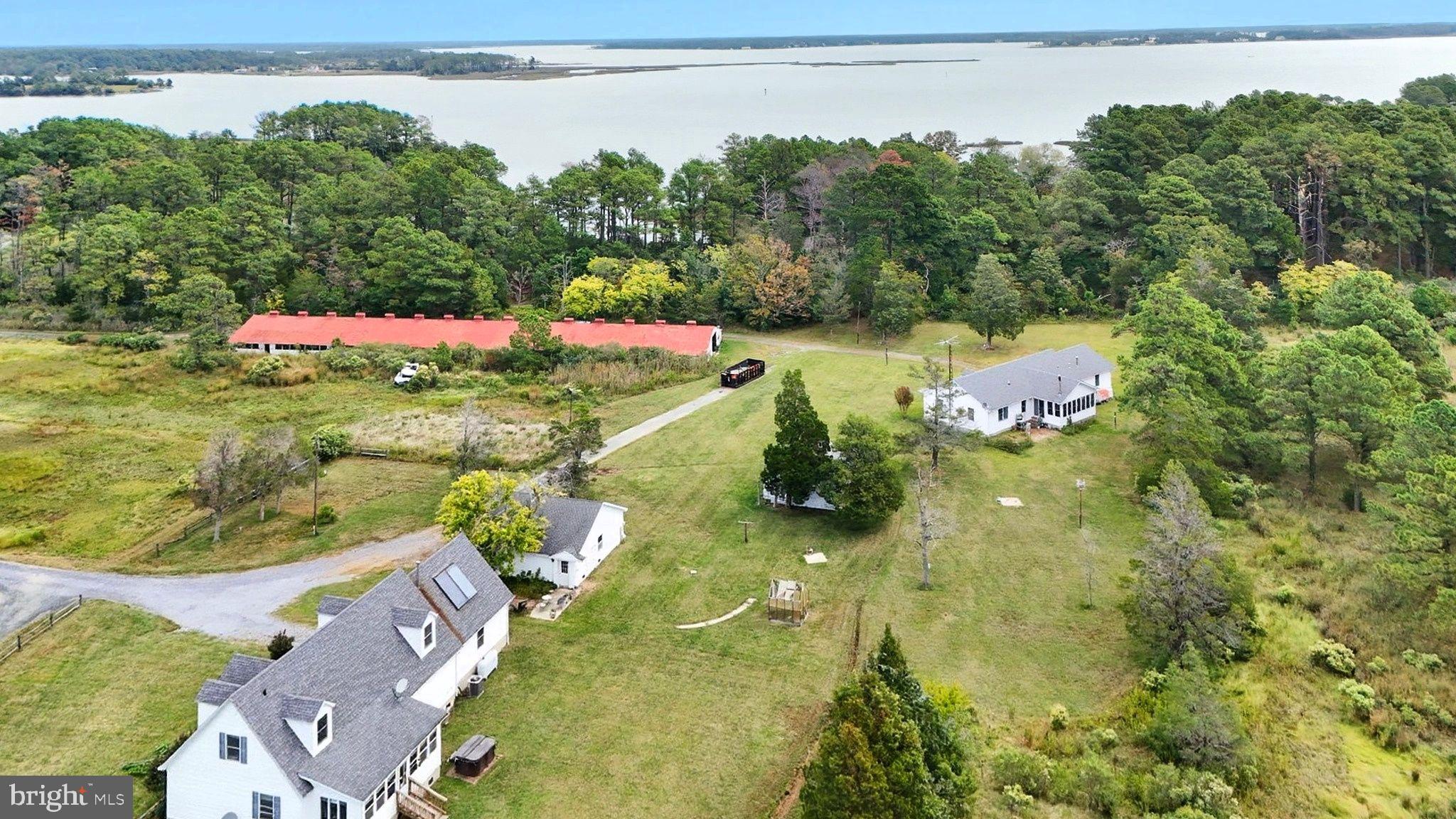 NECK DISTRICT - Residential