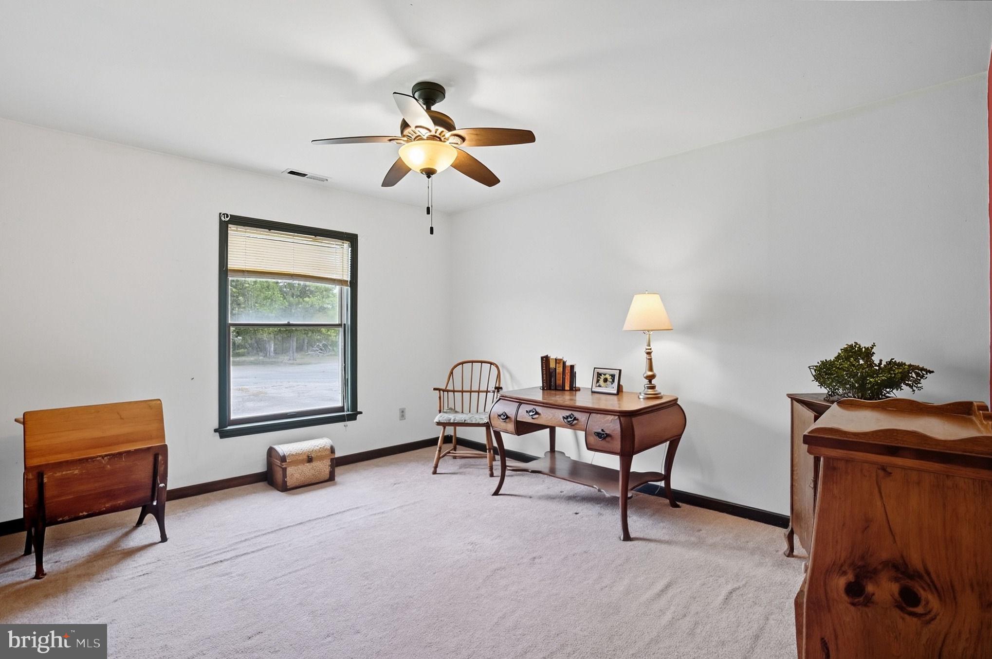 NECK DISTRICT - Residential