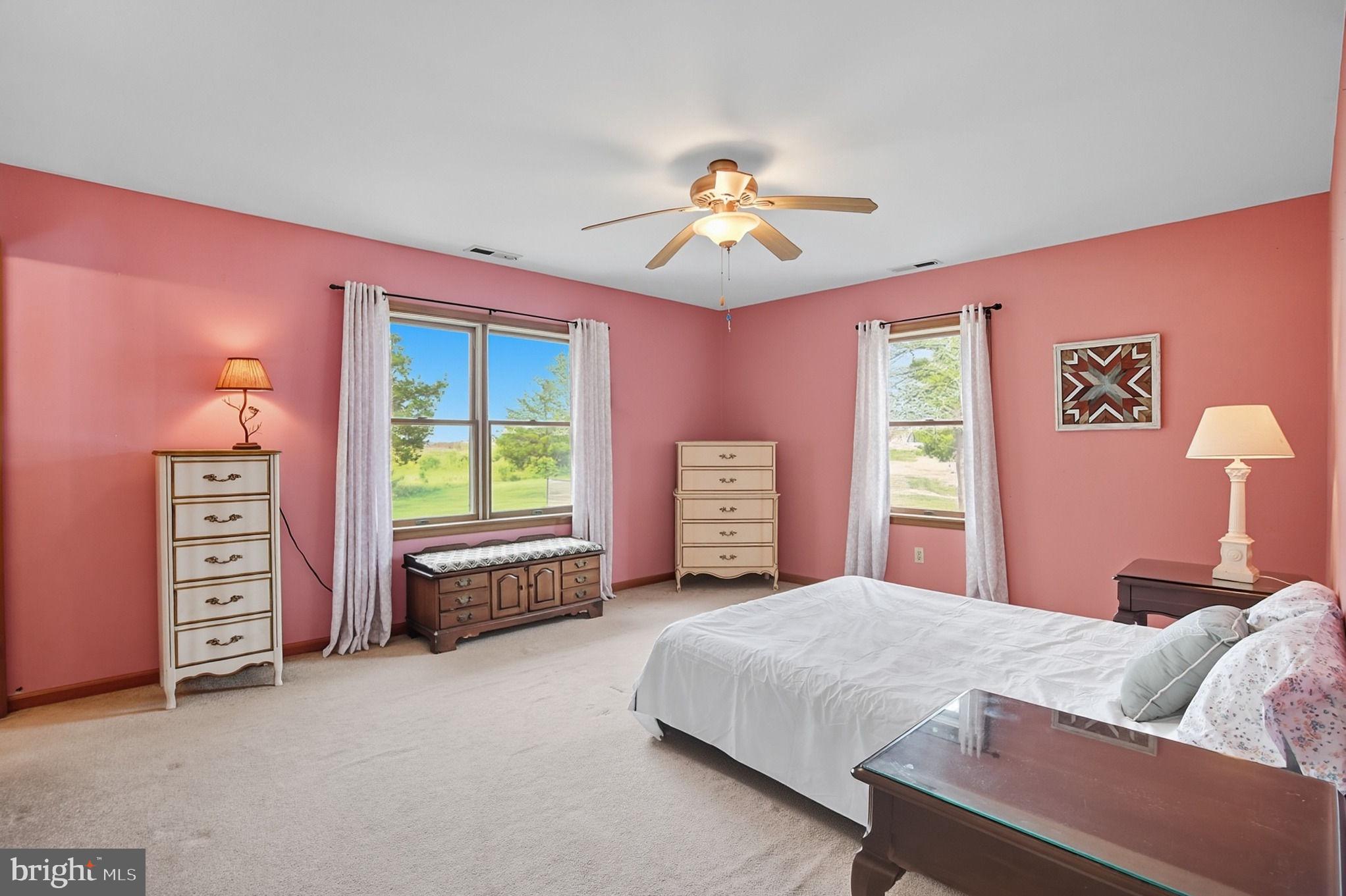 NECK DISTRICT - Residential