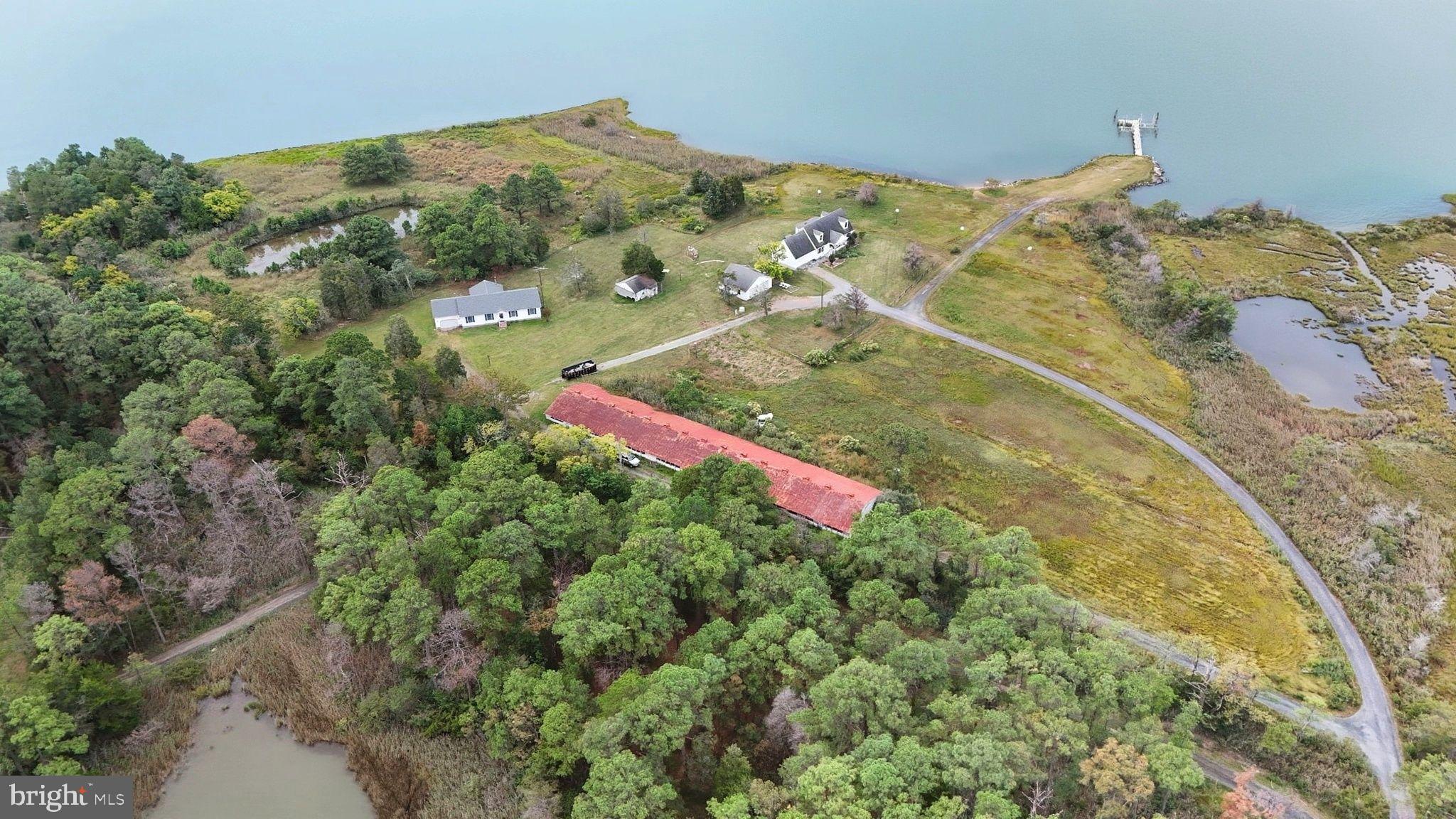 NECK DISTRICT - Residential