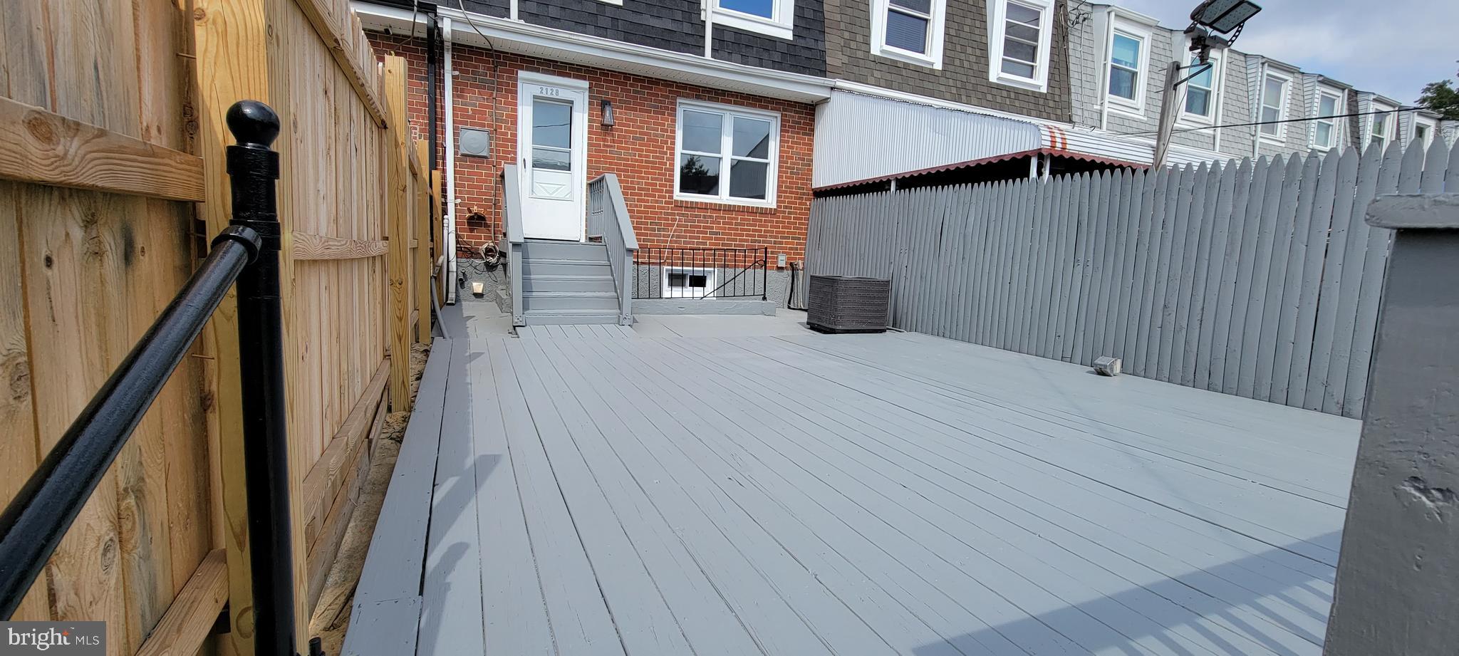 HAWTHORNE - Residential