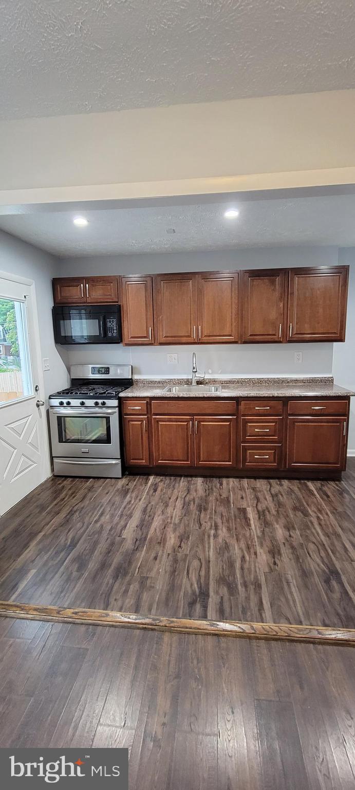 HAWTHORNE - Residential