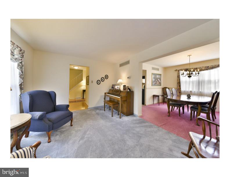 TOWAMENCIN VIL - Residential