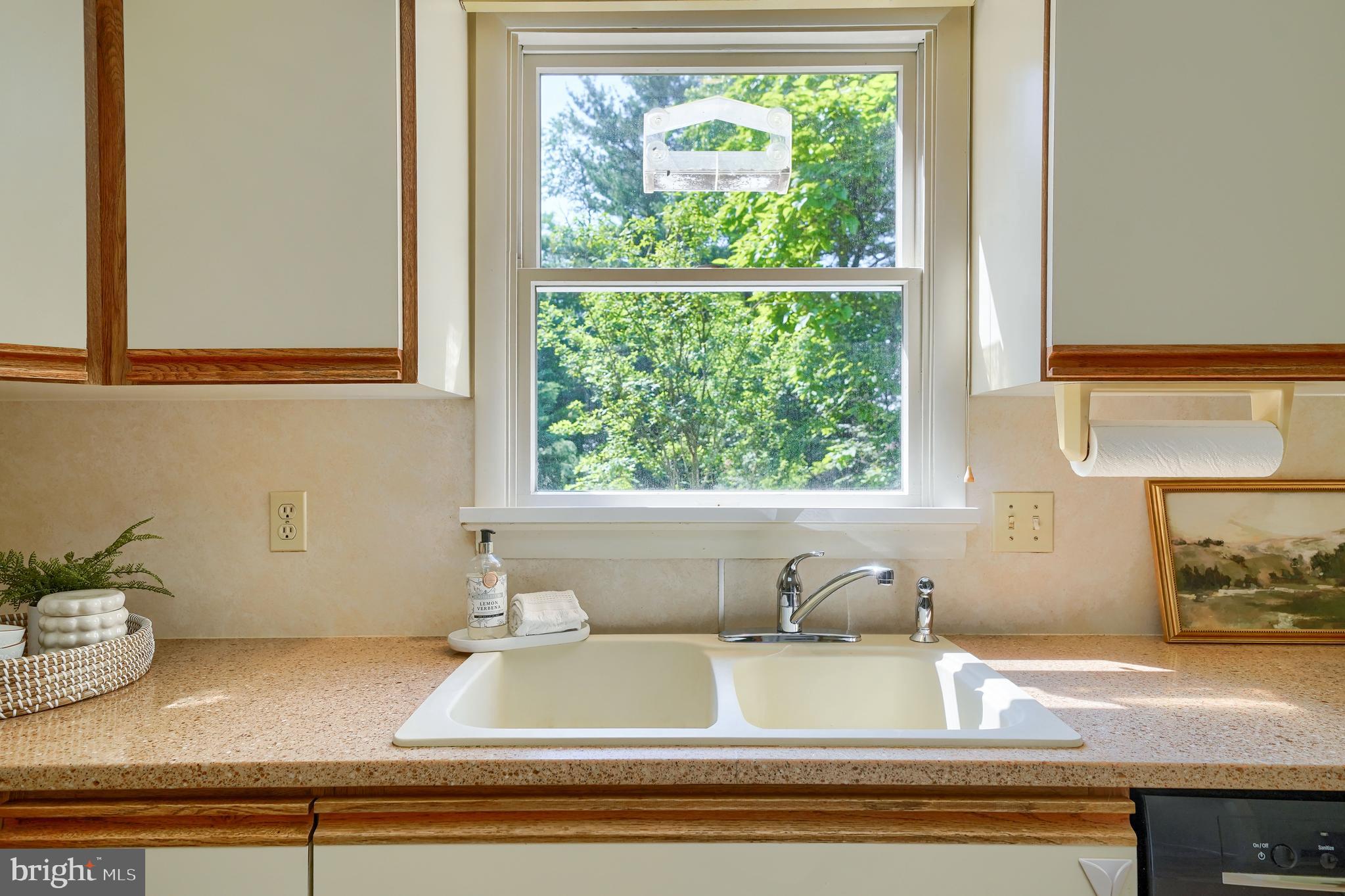 MISSION HILLS - Residential