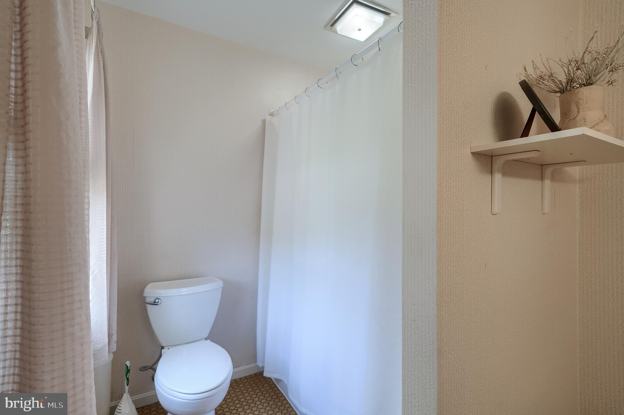 MISSION HILLS - Residential