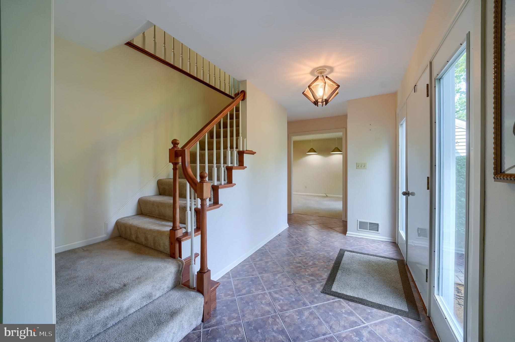 MISSION HILLS - Residential