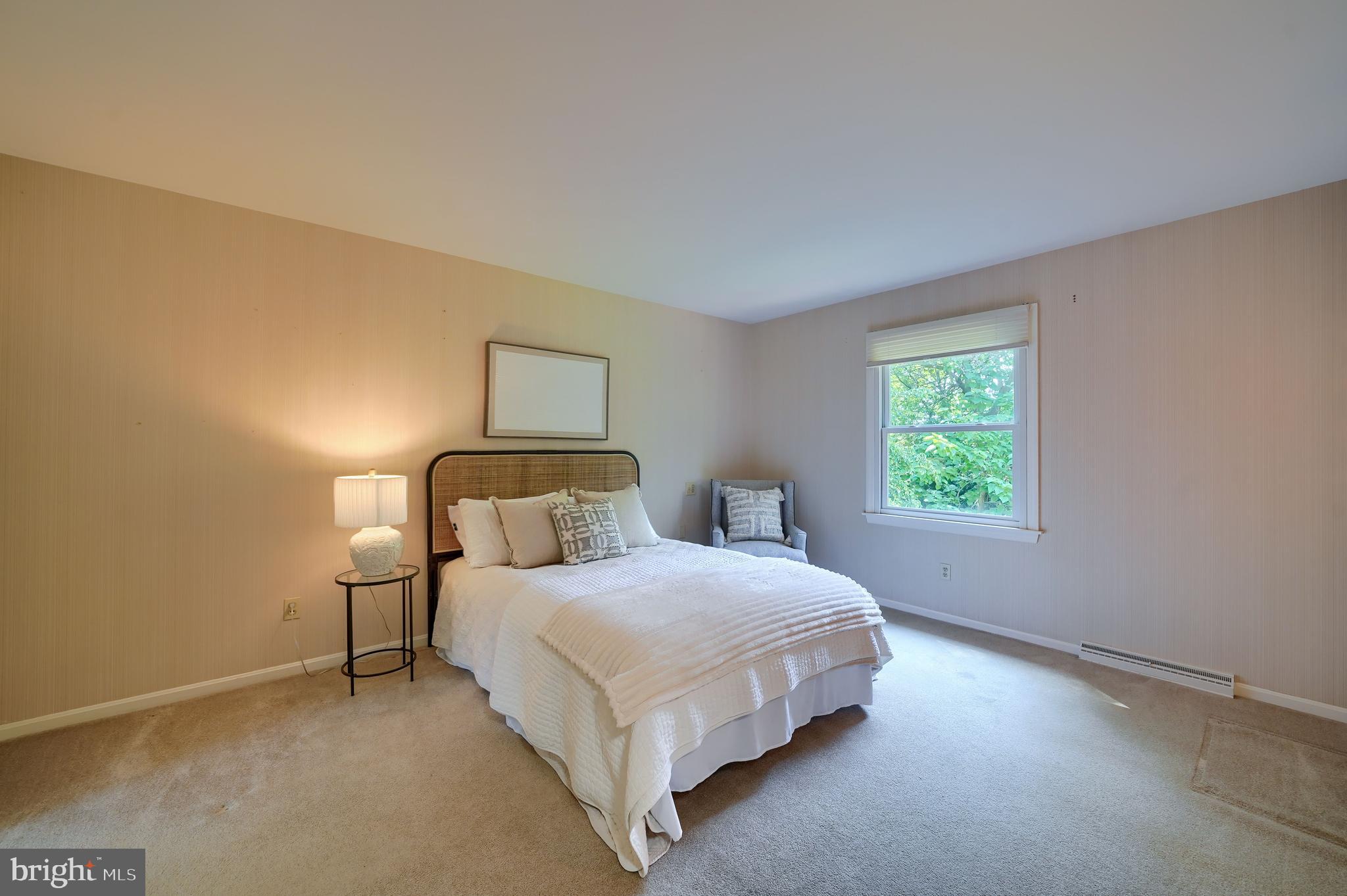 MISSION HILLS - Residential