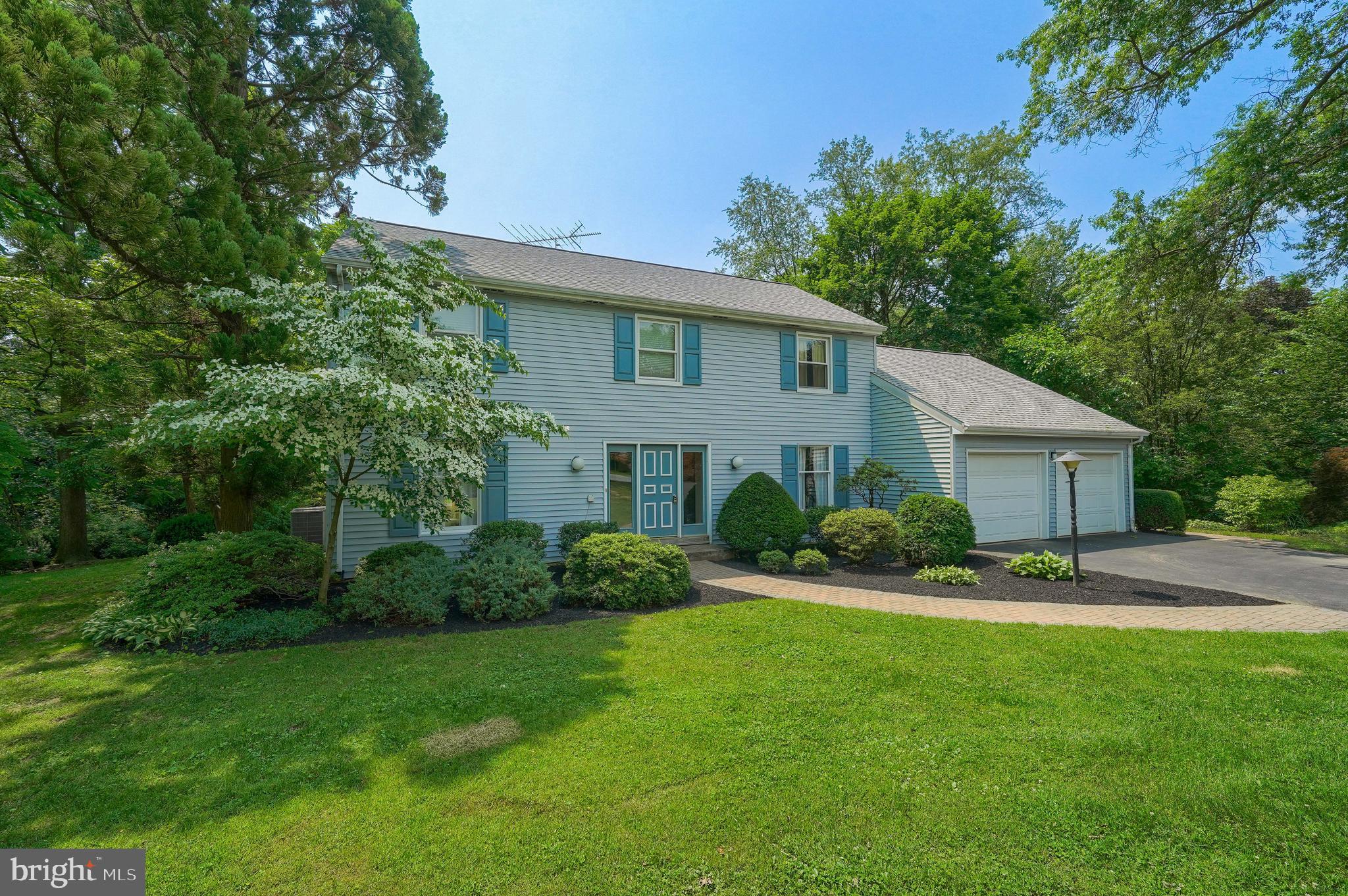 2640 BREEZEWOOD DRIVE