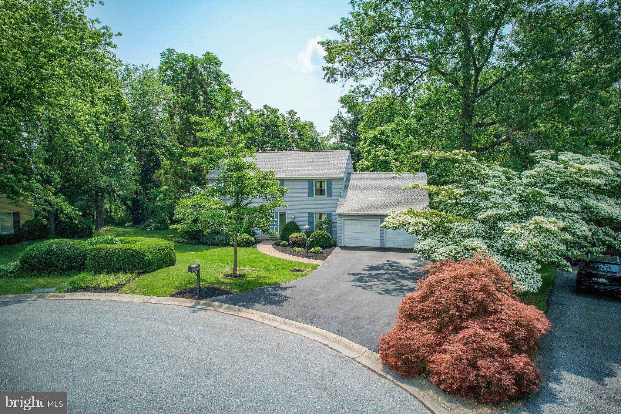 MISSION HILLS - Residential