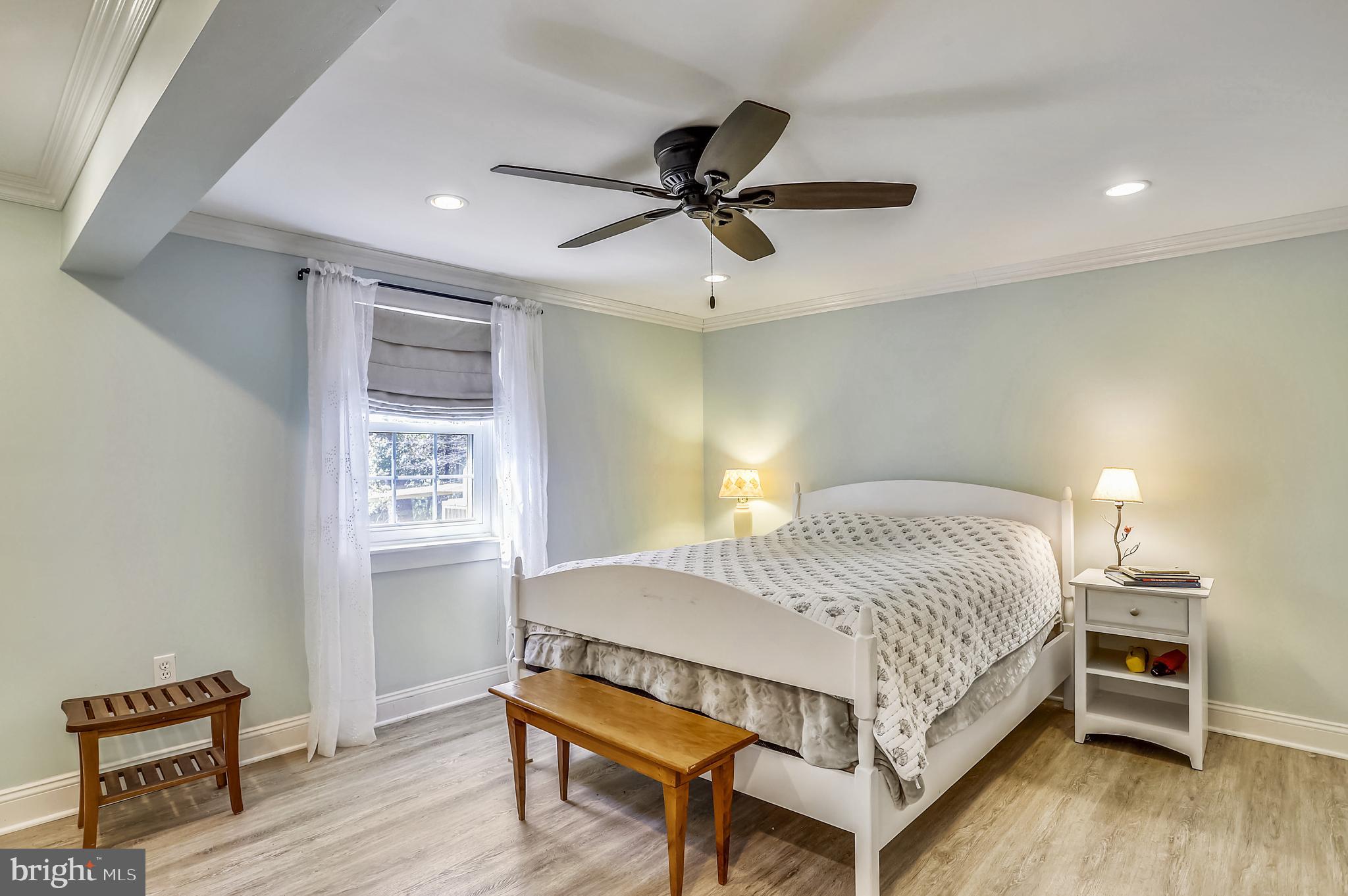 SEVERN GROVE - Residential