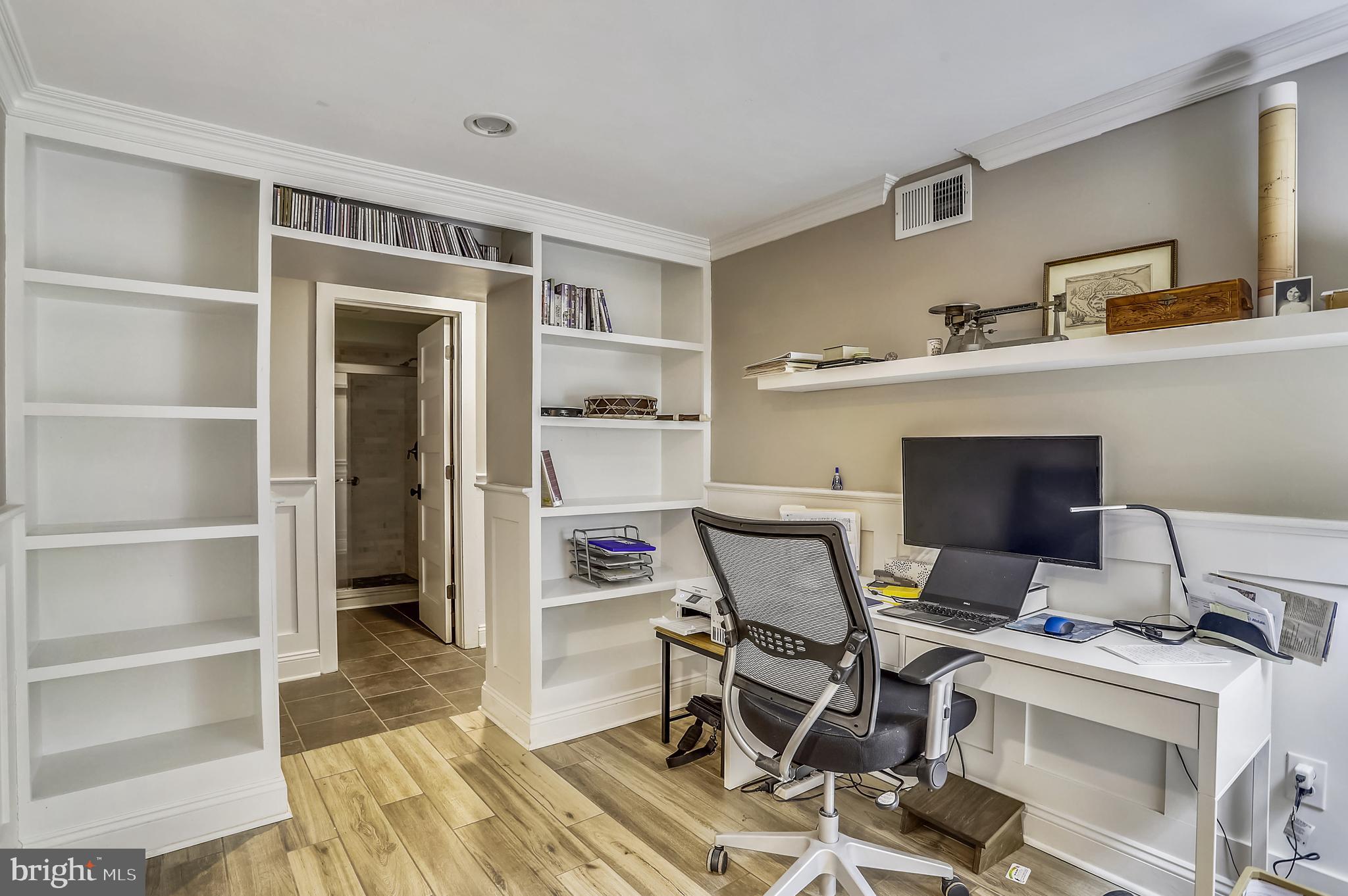 SEVERN GROVE - Residential