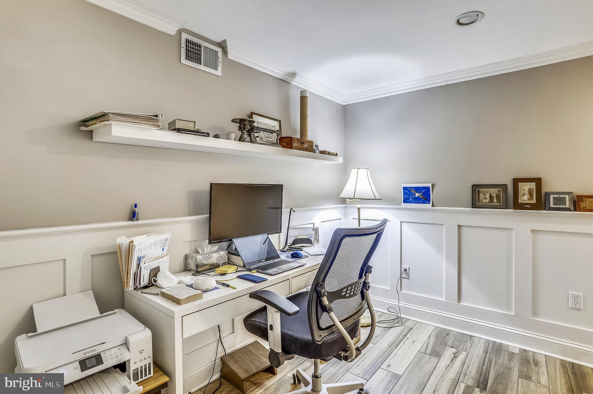 SEVERN GROVE - Residential