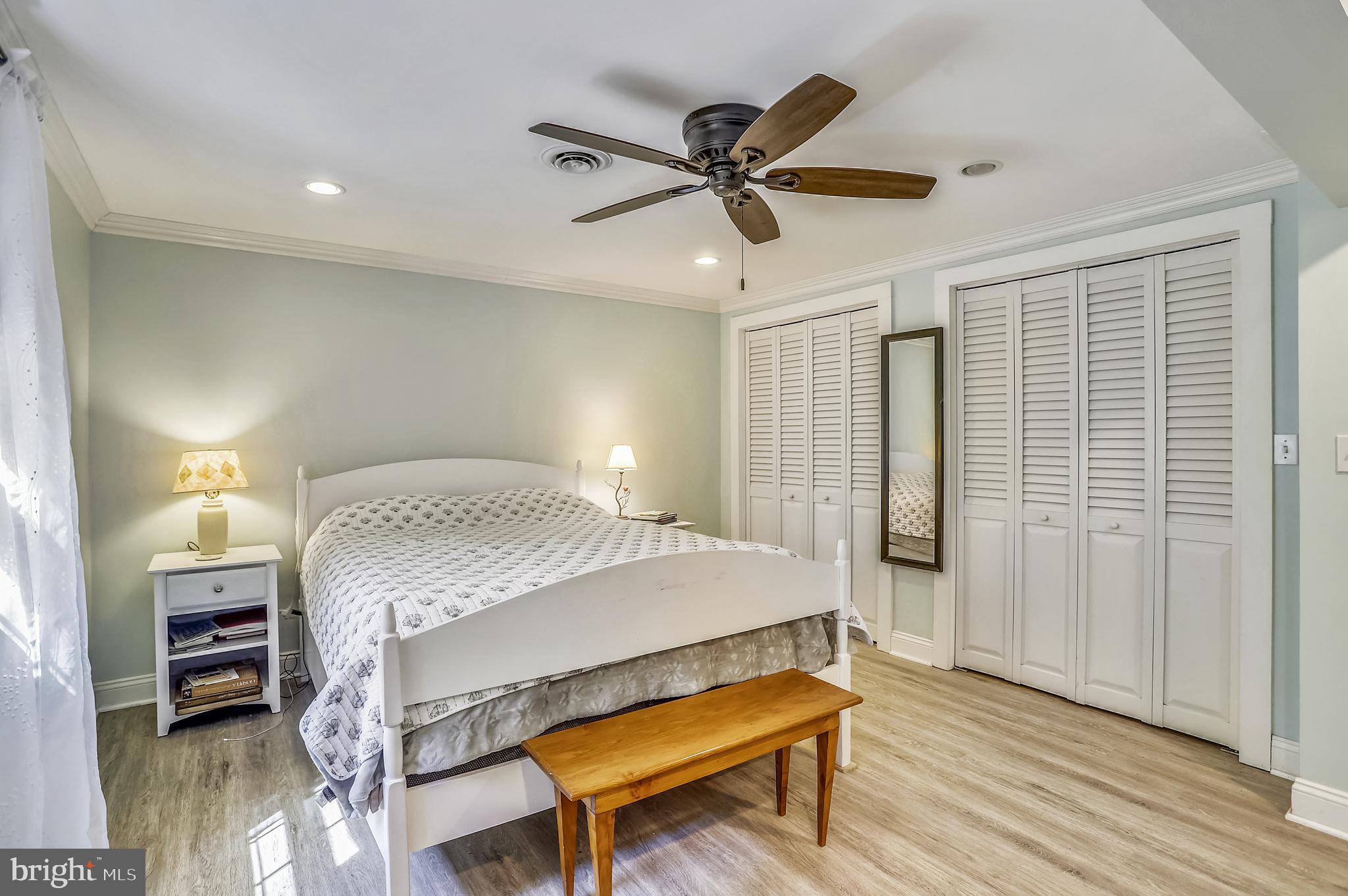 SEVERN GROVE - Residential