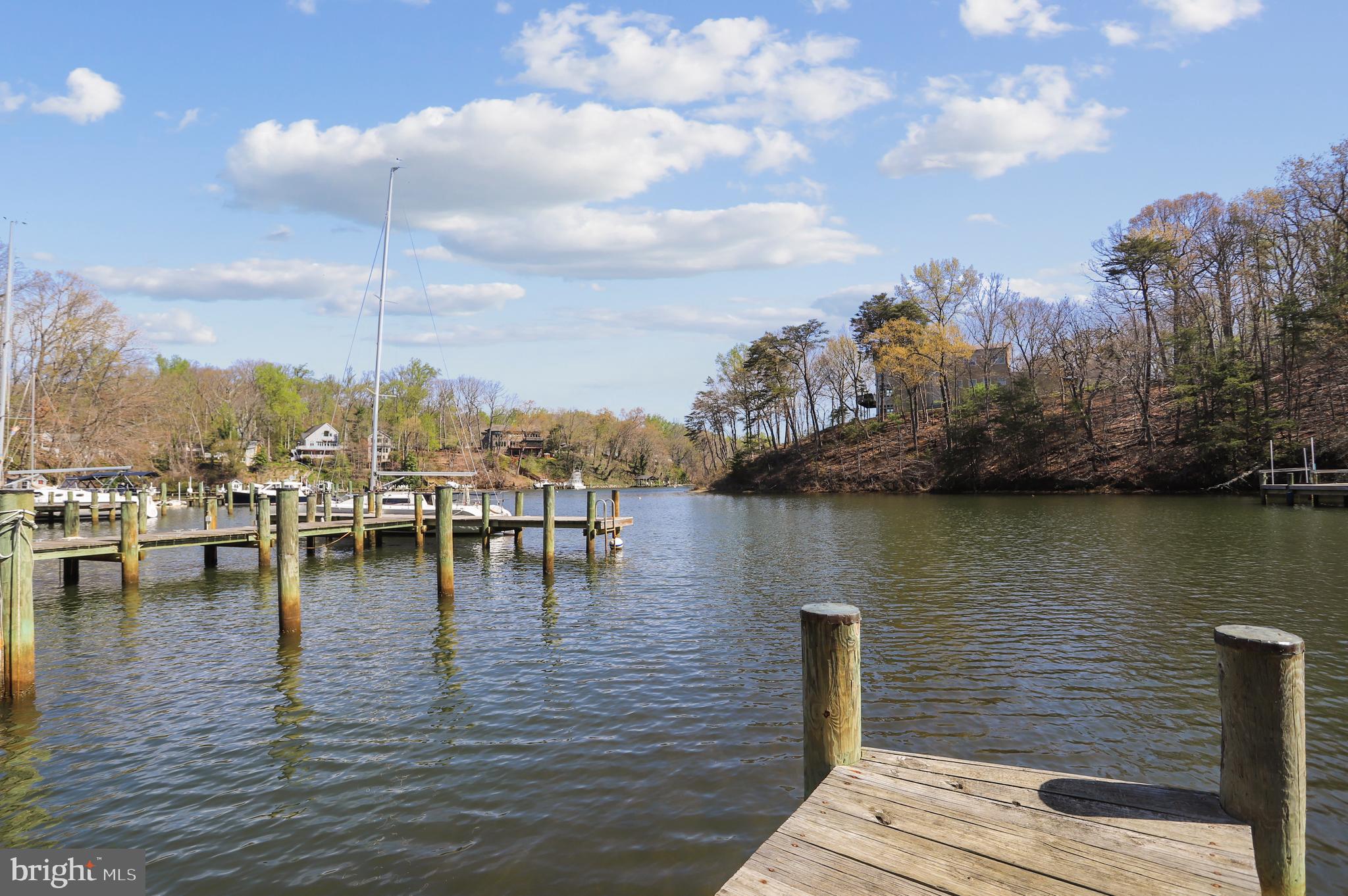 SEVERN GROVE - Residential