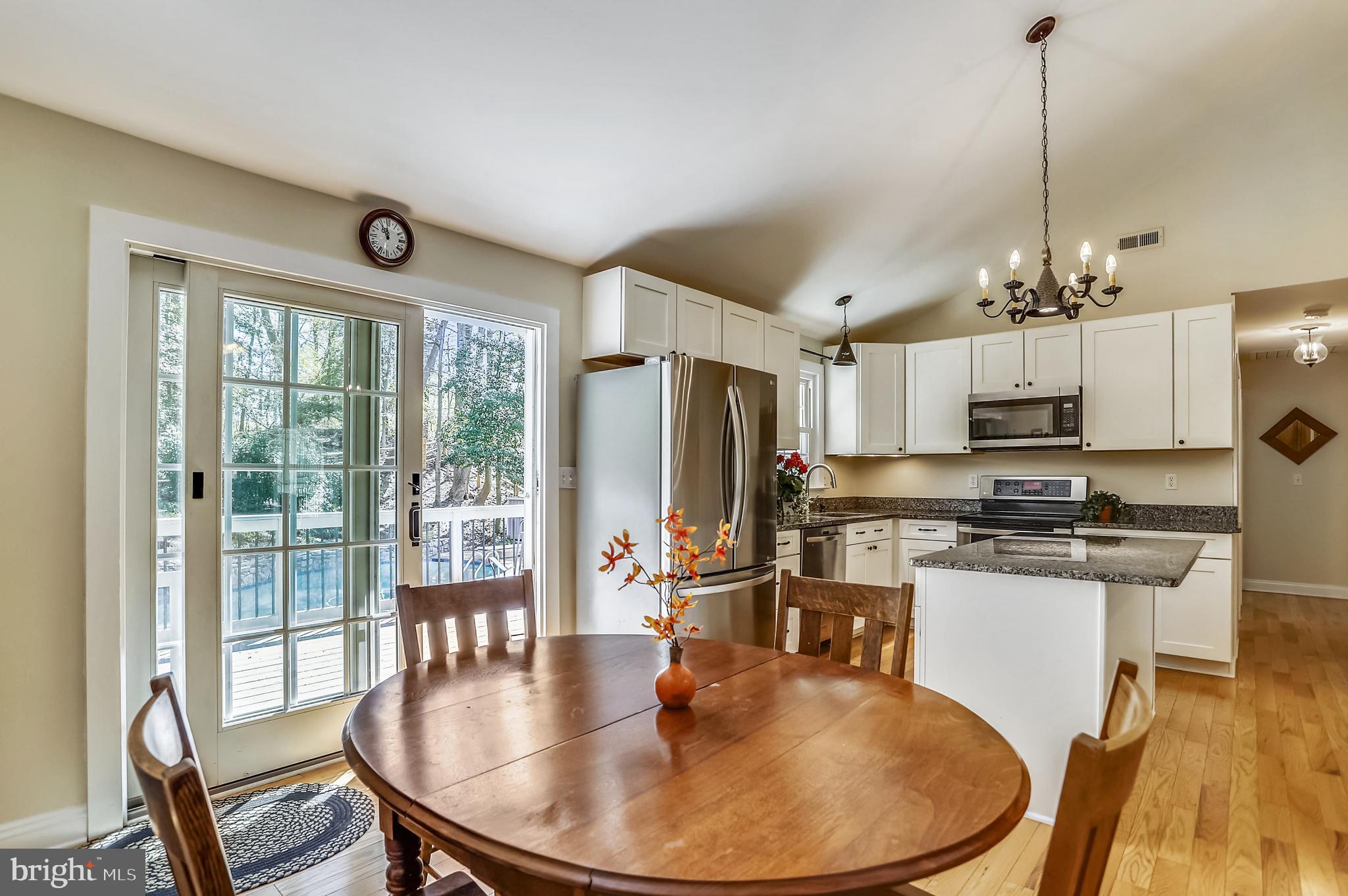 SEVERN GROVE - Residential