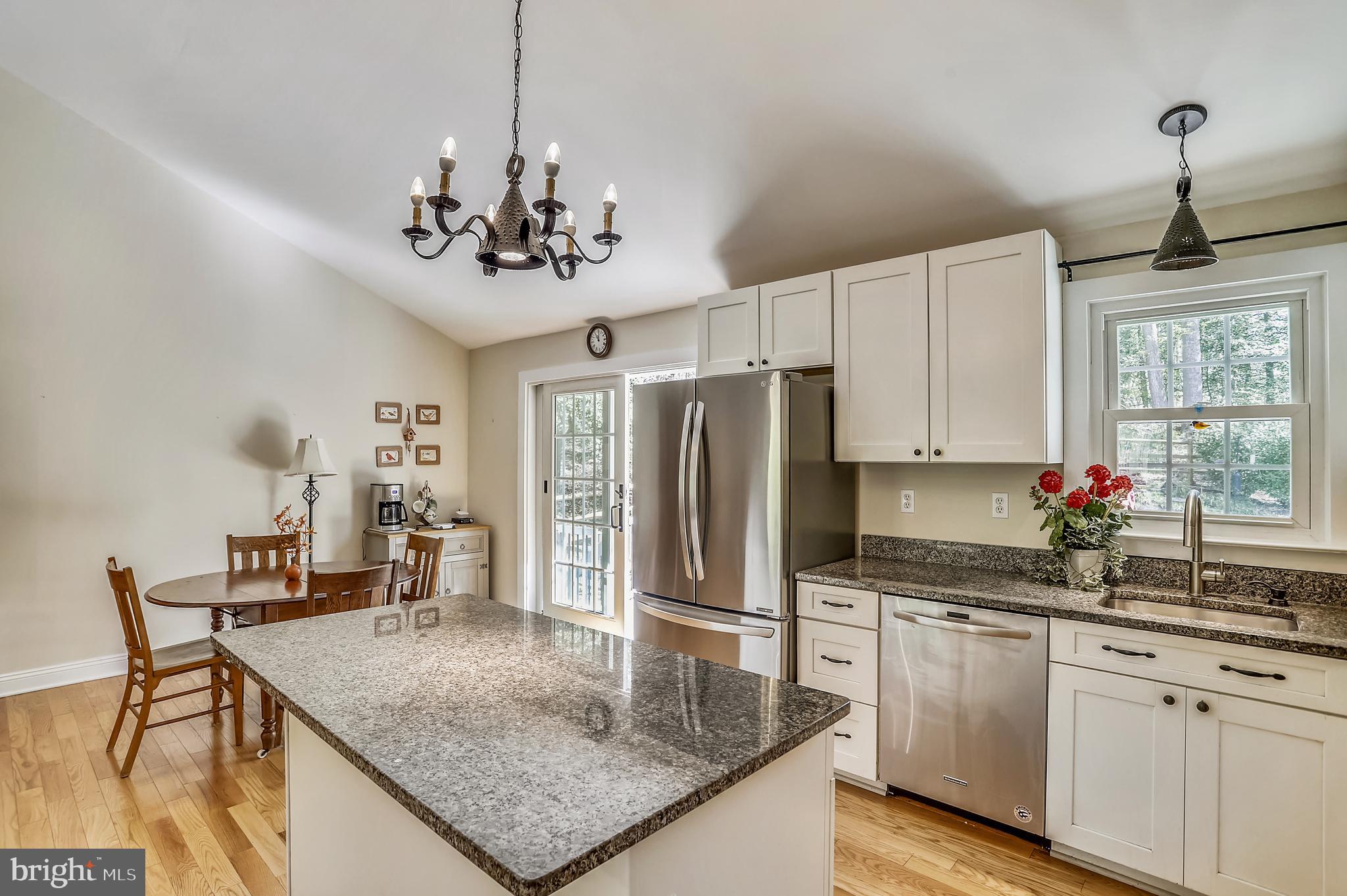 SEVERN GROVE - Residential