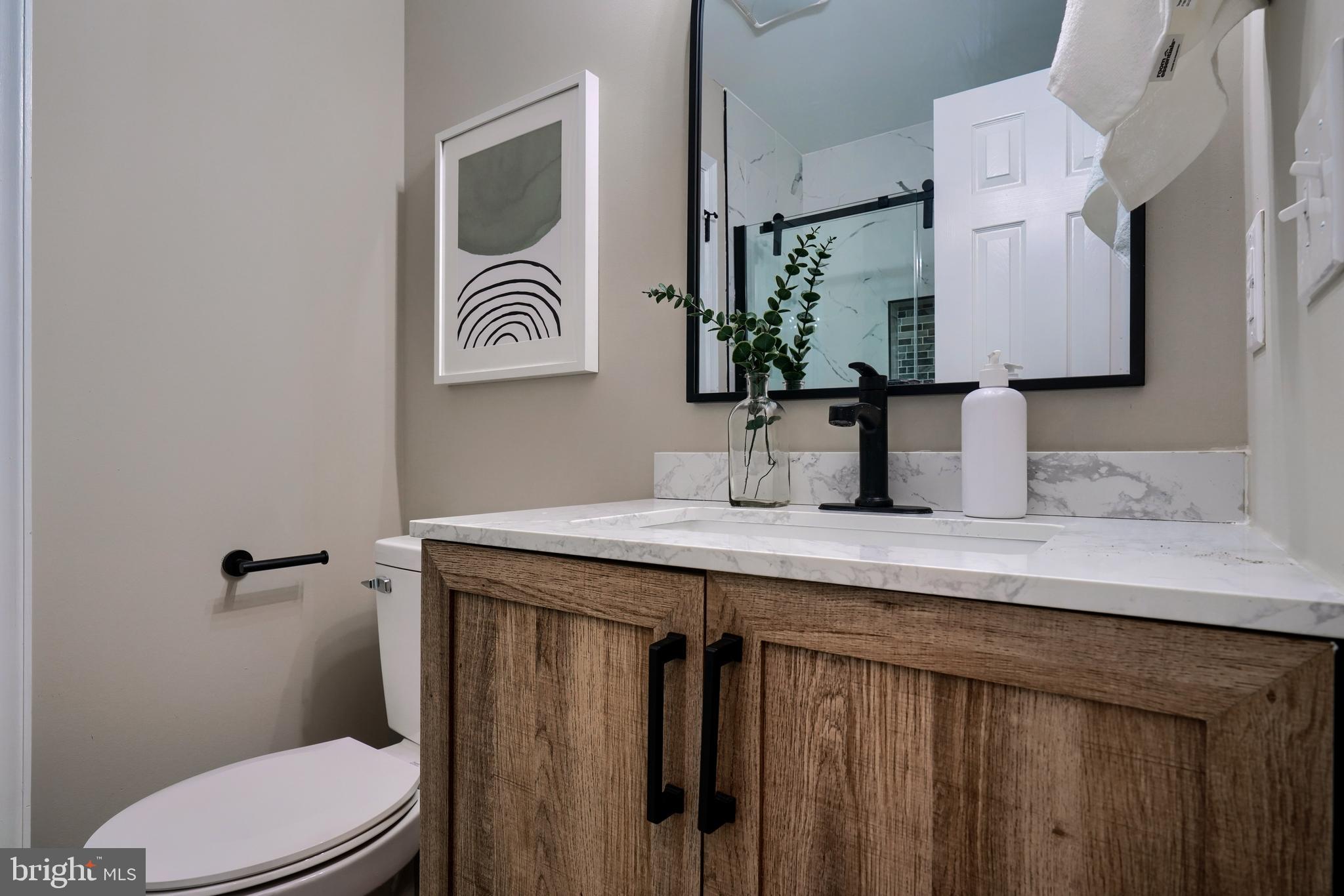 CONSTANT FRIENDSHIP - Residential