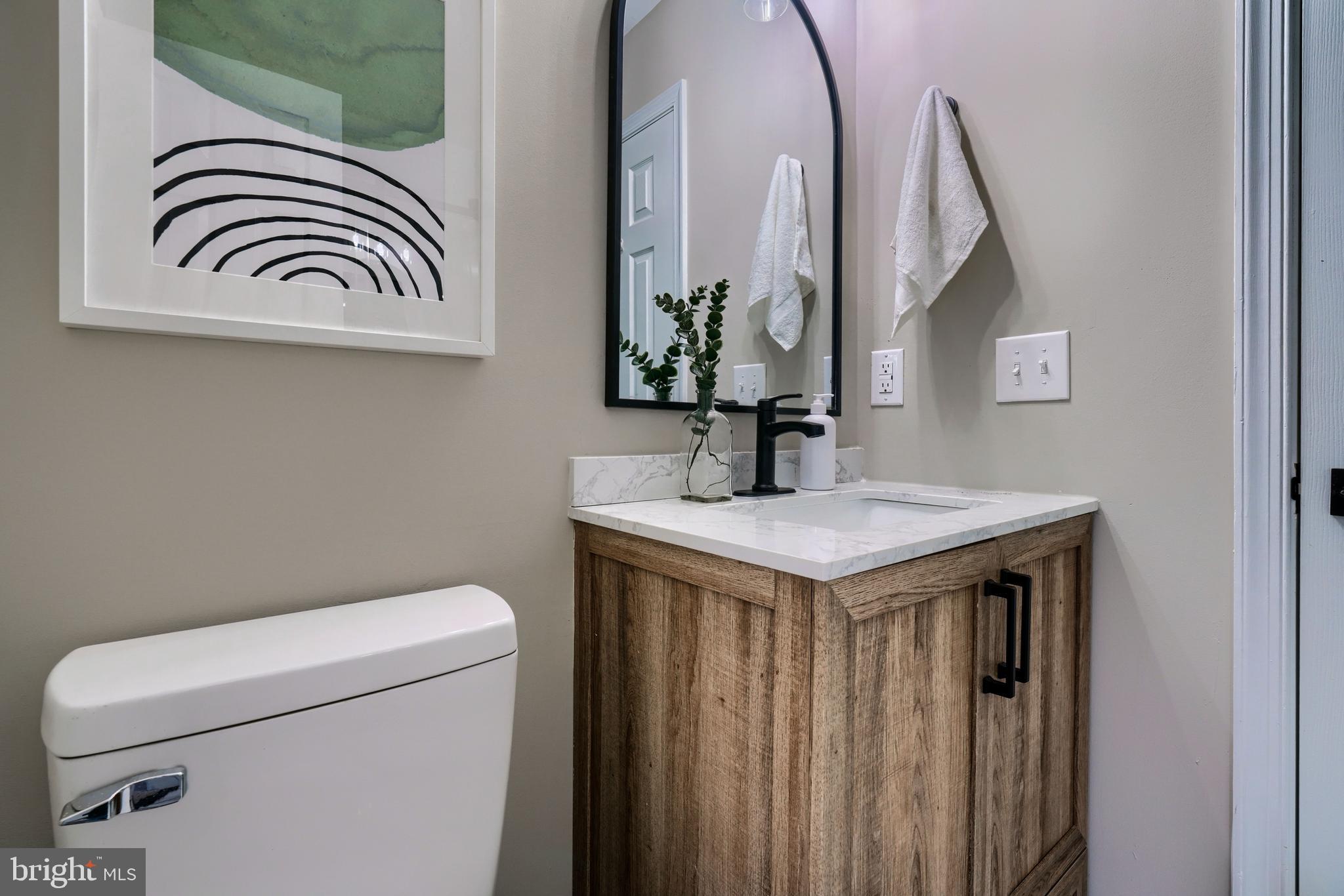 CONSTANT FRIENDSHIP - Residential