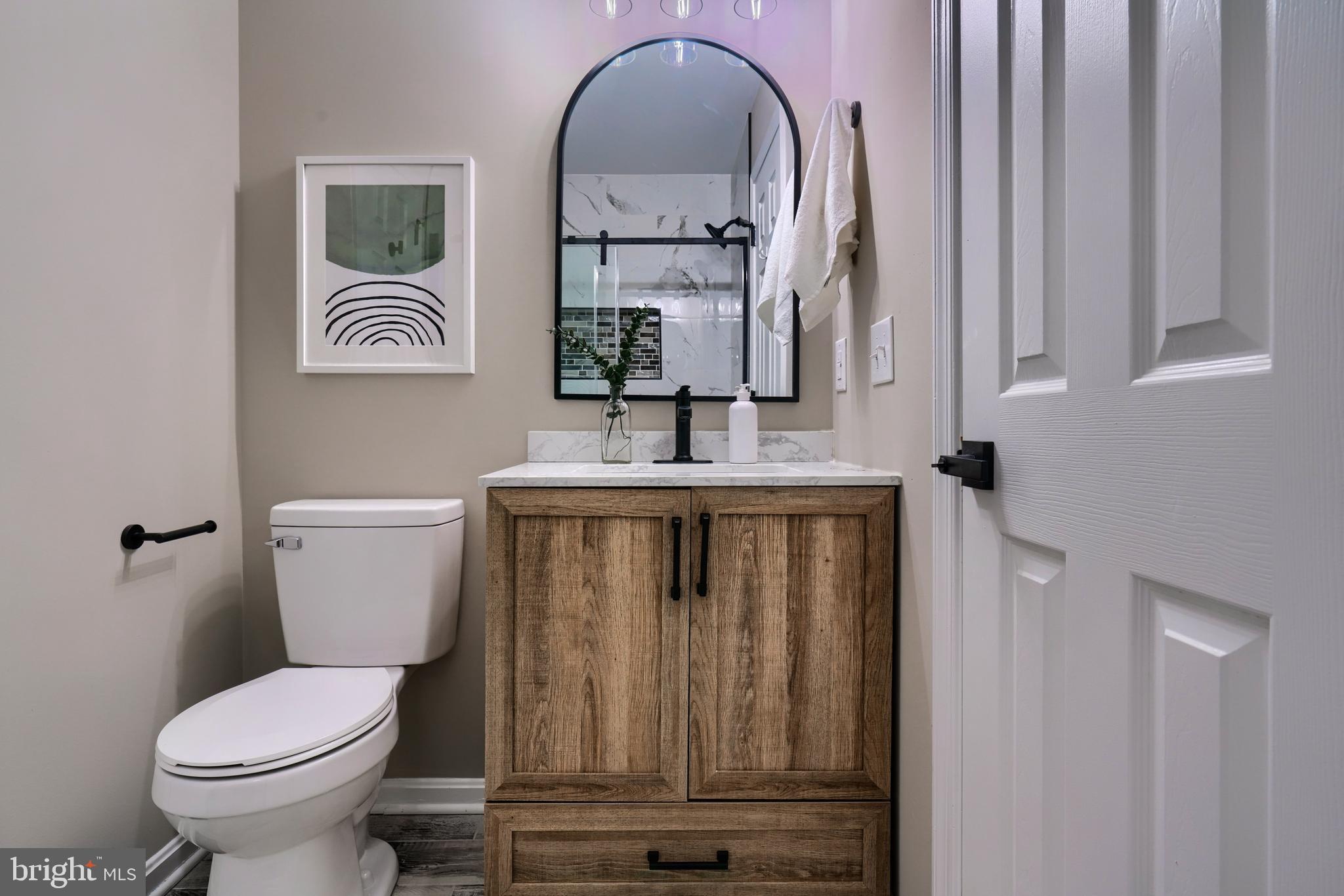 CONSTANT FRIENDSHIP - Residential