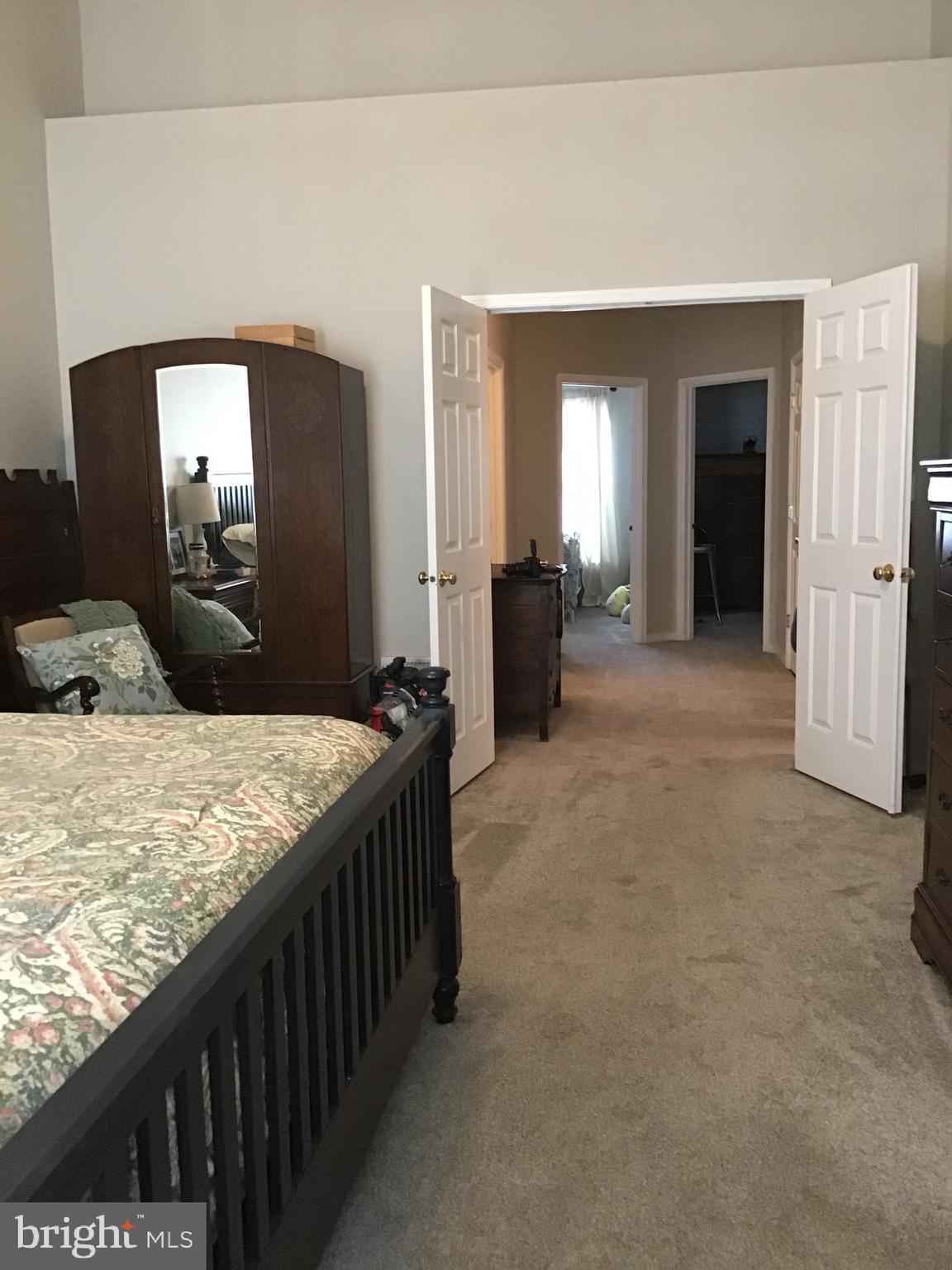 MARTINSBURG STATION - Residential