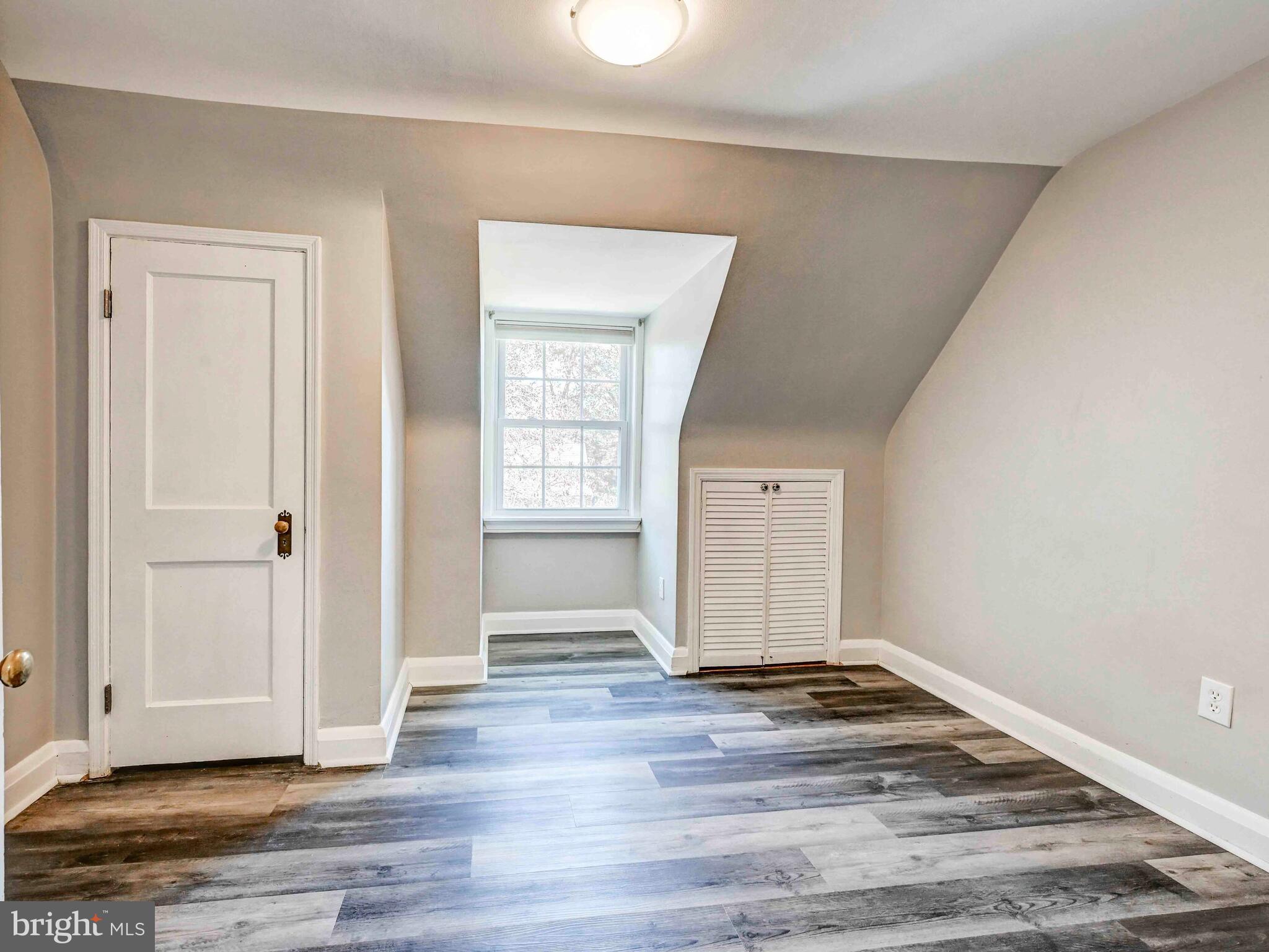 SUDBROOK PARK - Residential