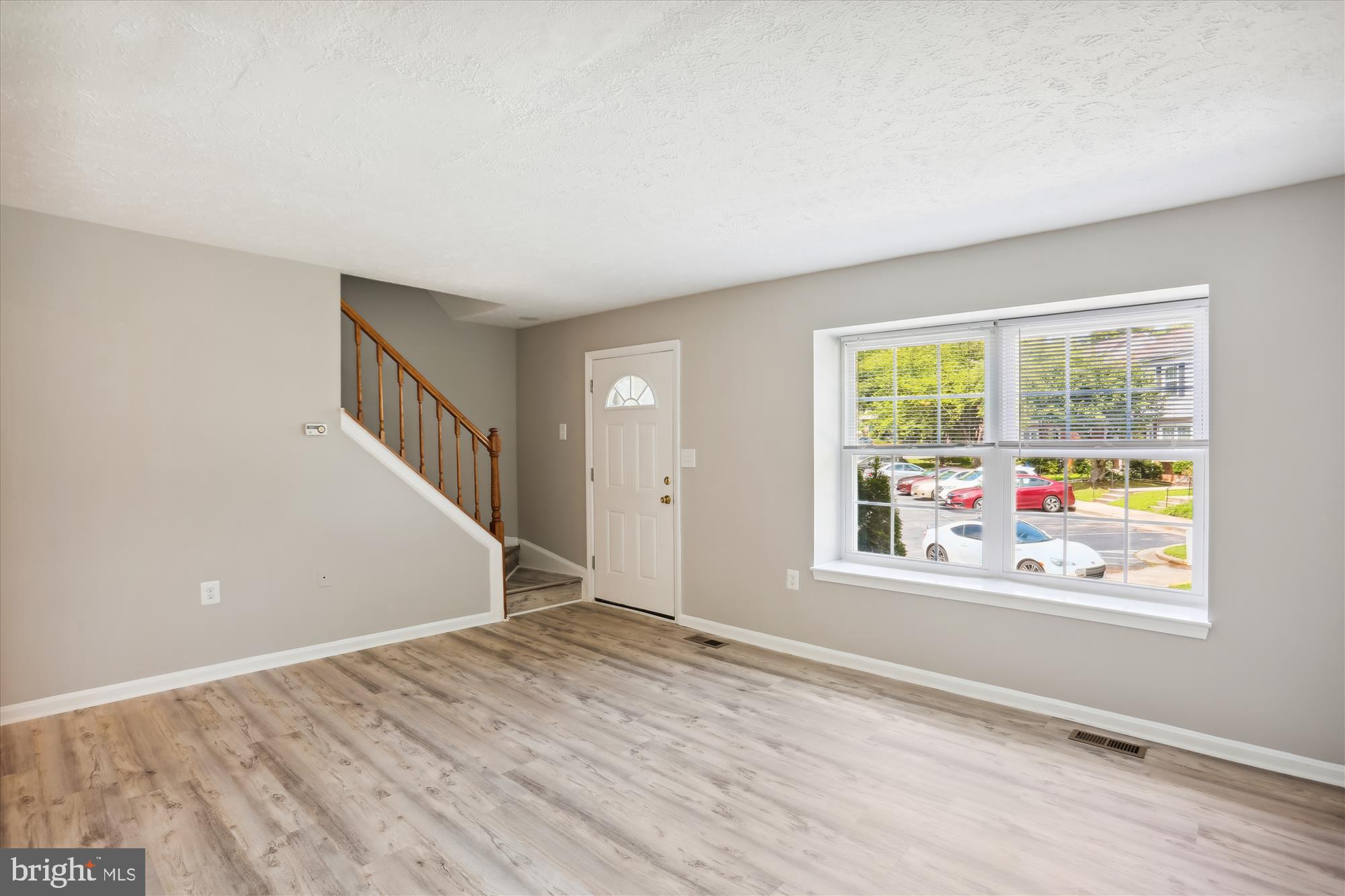 THE COLONY - Residential Lease