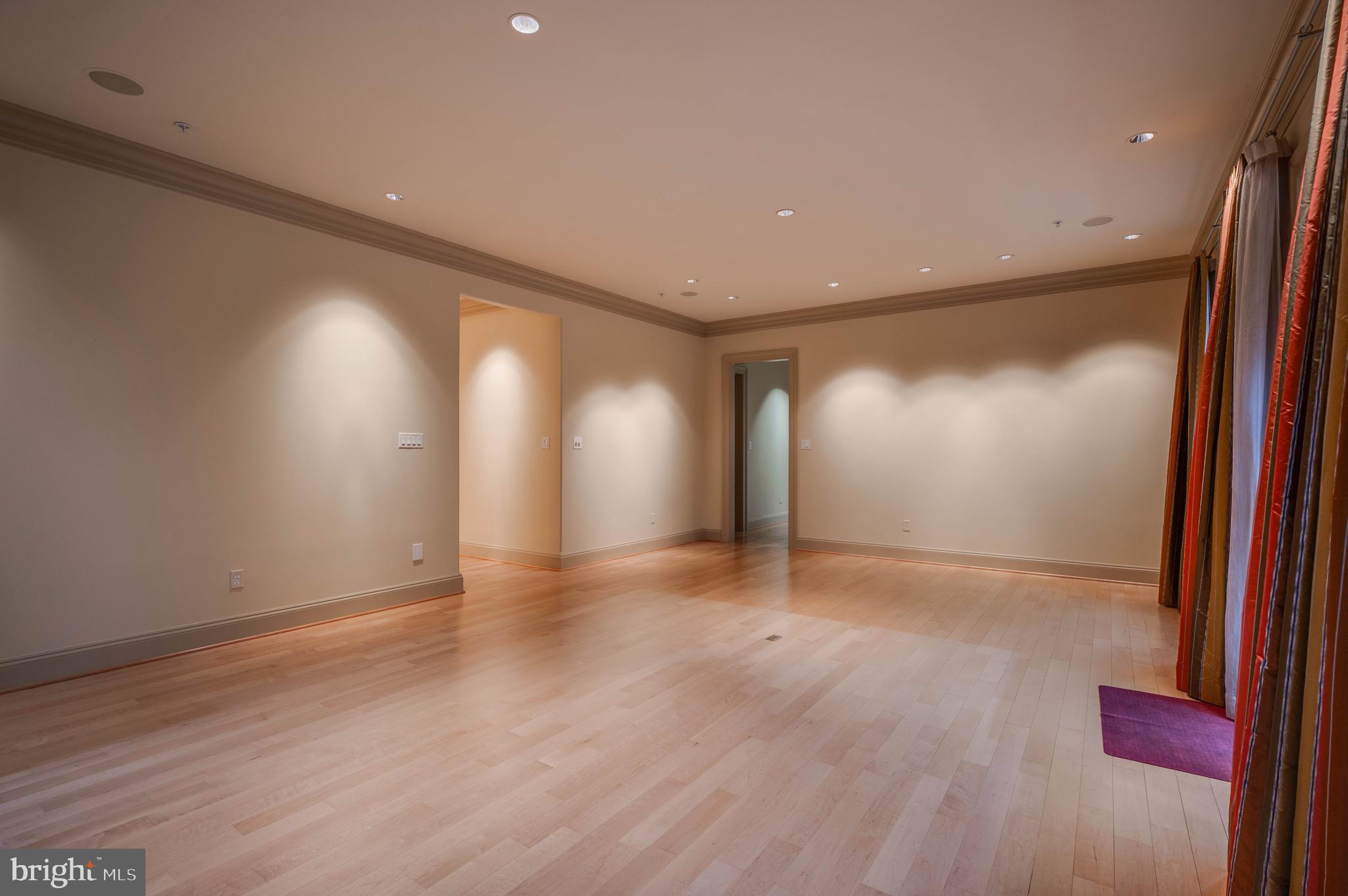 CLOISTERS AT CHARLES III - Residential