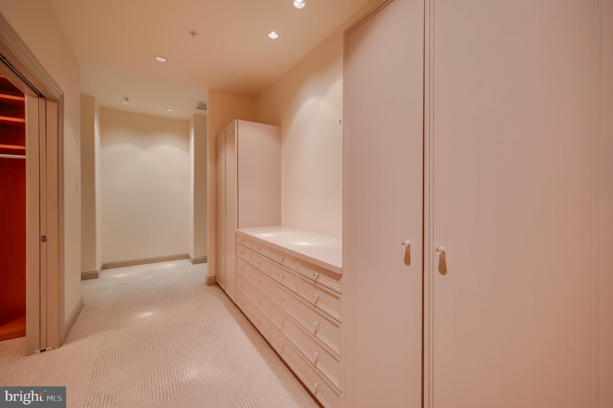 CLOISTERS AT CHARLES III - Residential