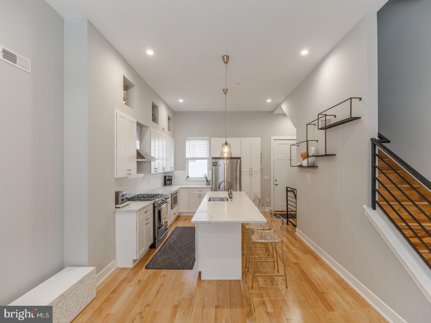 129 W ALLEN STREET