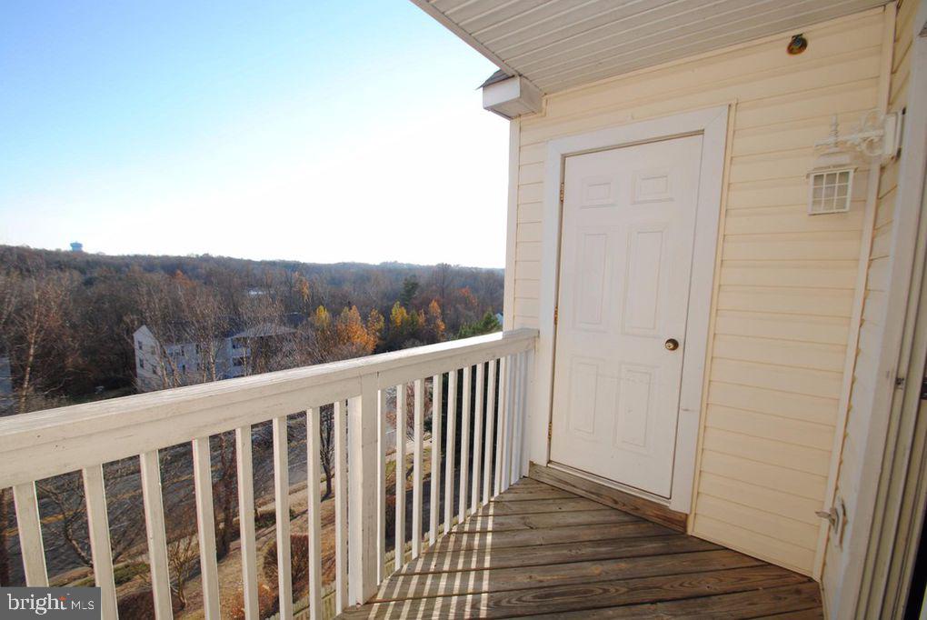 CARRIAGE POINTE AT AQUIA - Residential Lease