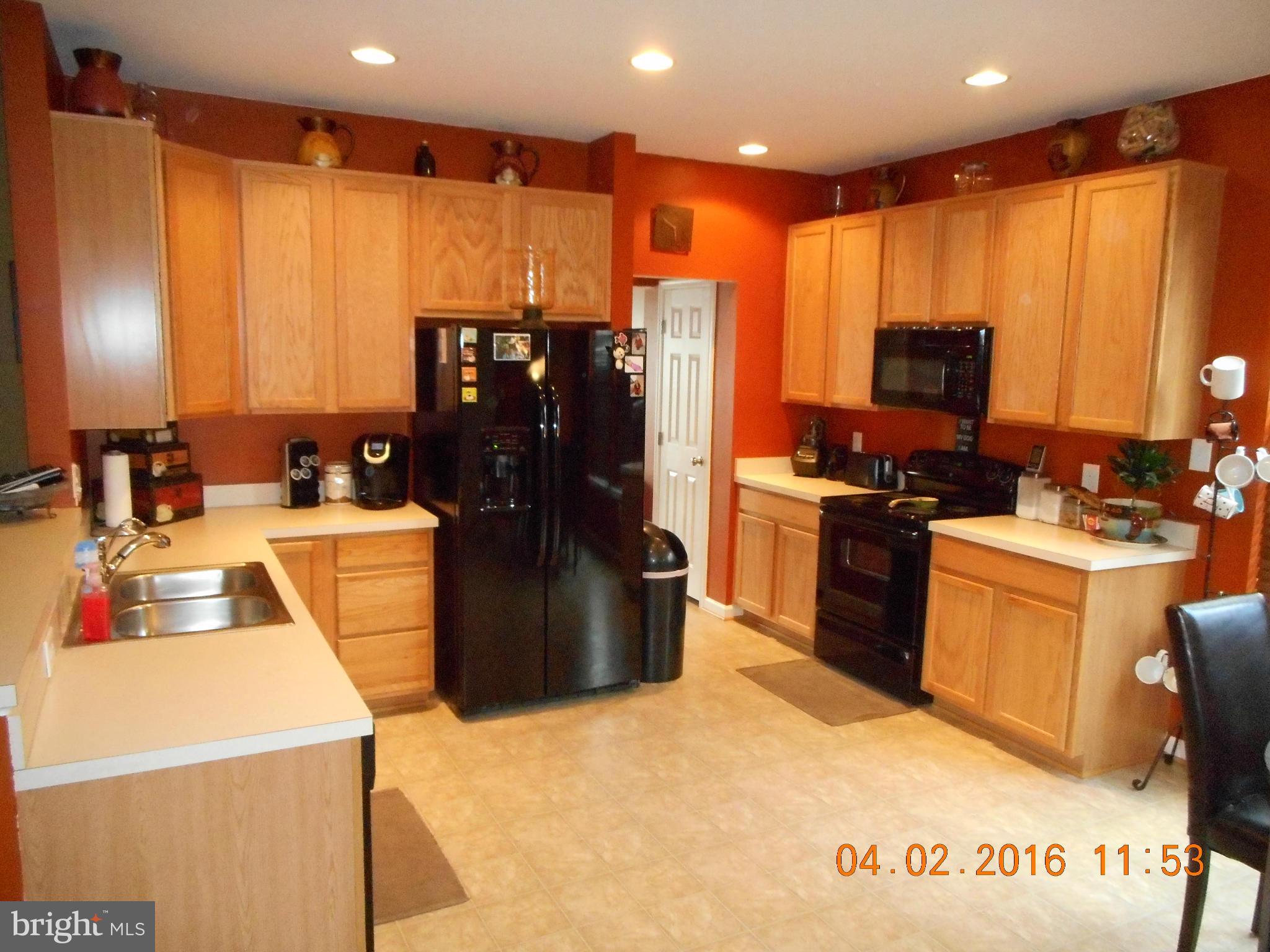 LAKELAND PLACE - Residential