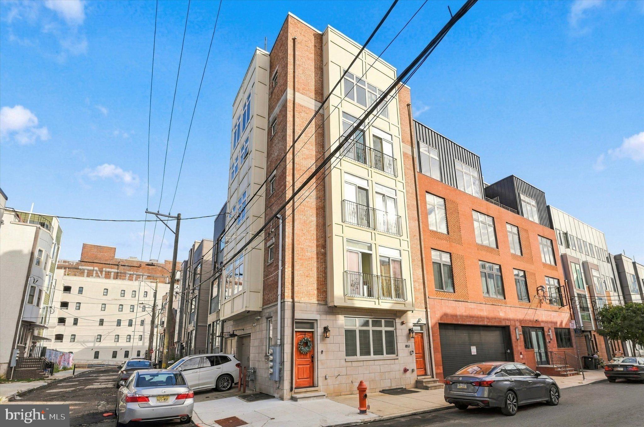 853 N 15TH STREET 1