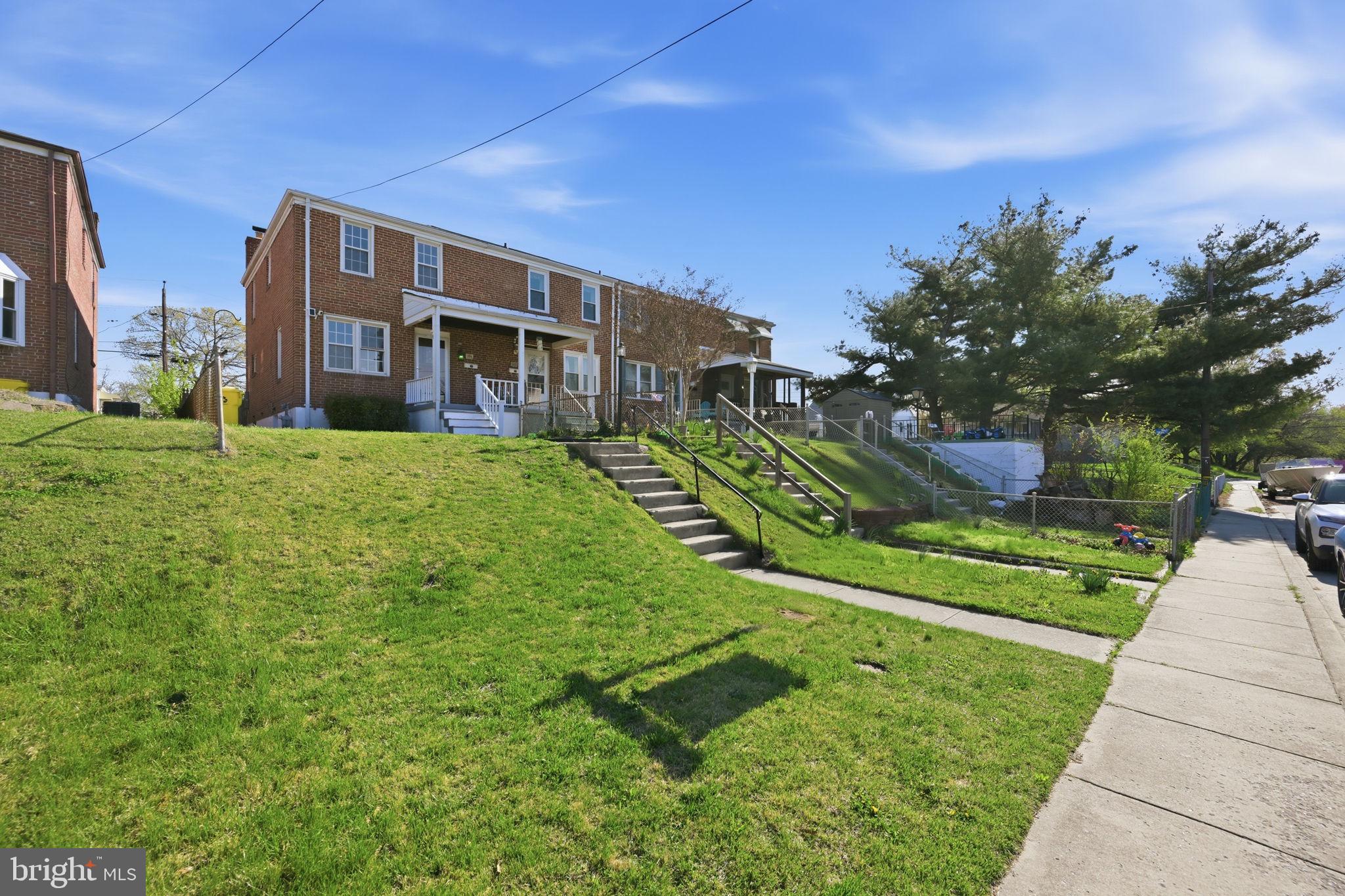 AIRAGE VILLAGE - Residential