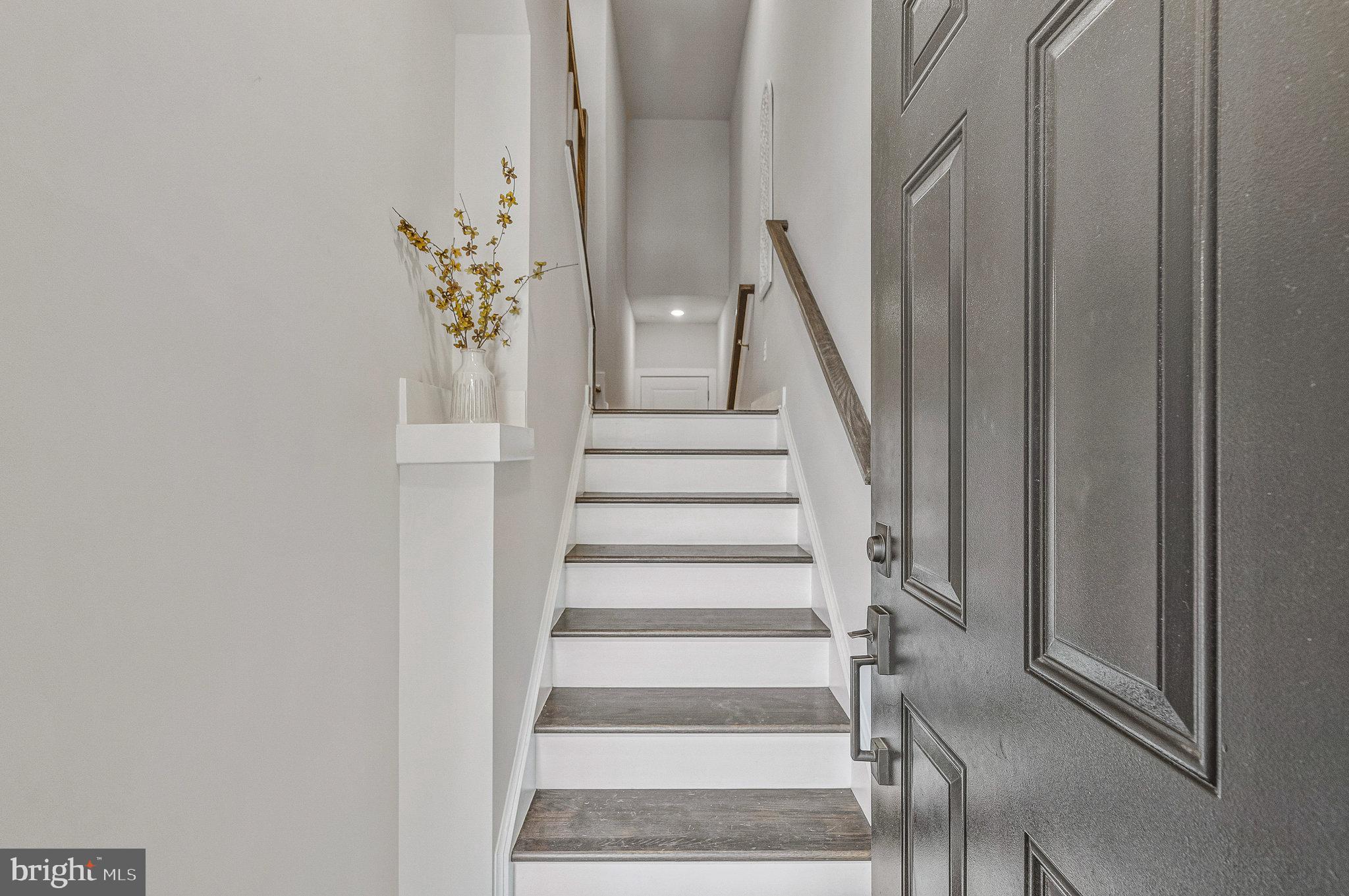 WATERVIEW AT WOODLAND PARK - Residential