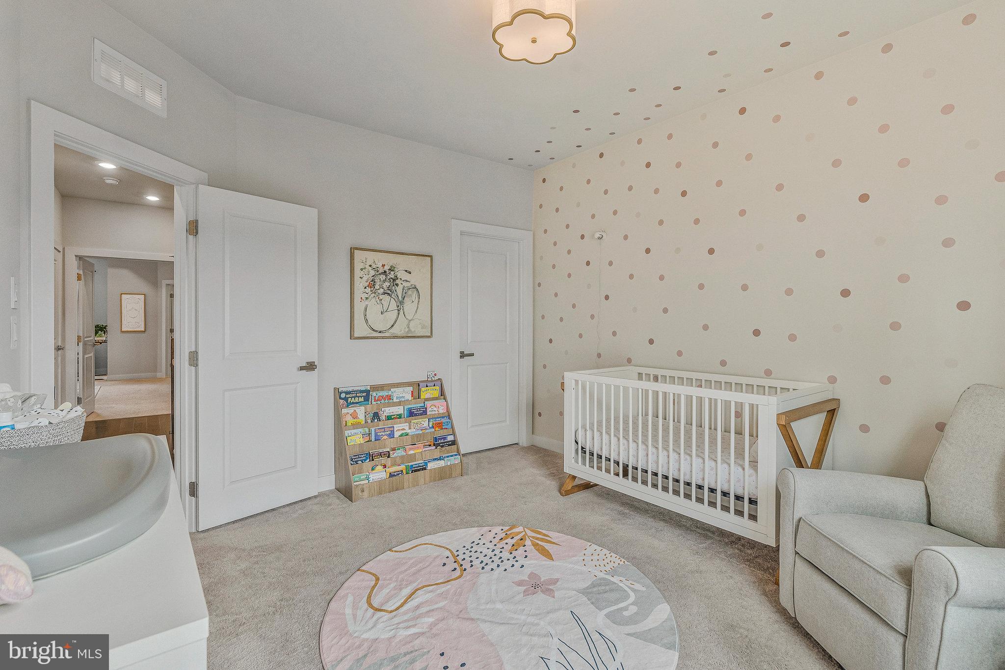 WATERVIEW AT WOODLAND PARK - Residential