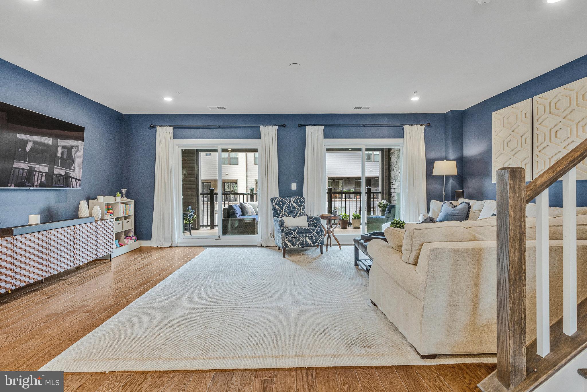 WATERVIEW AT WOODLAND PARK - Residential