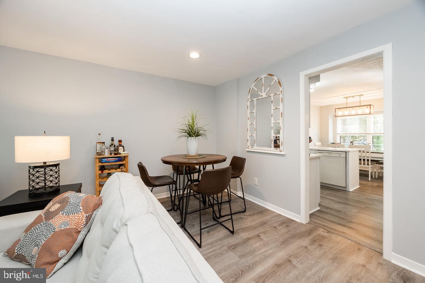 281 WALNUT SPRINGS COURT 281